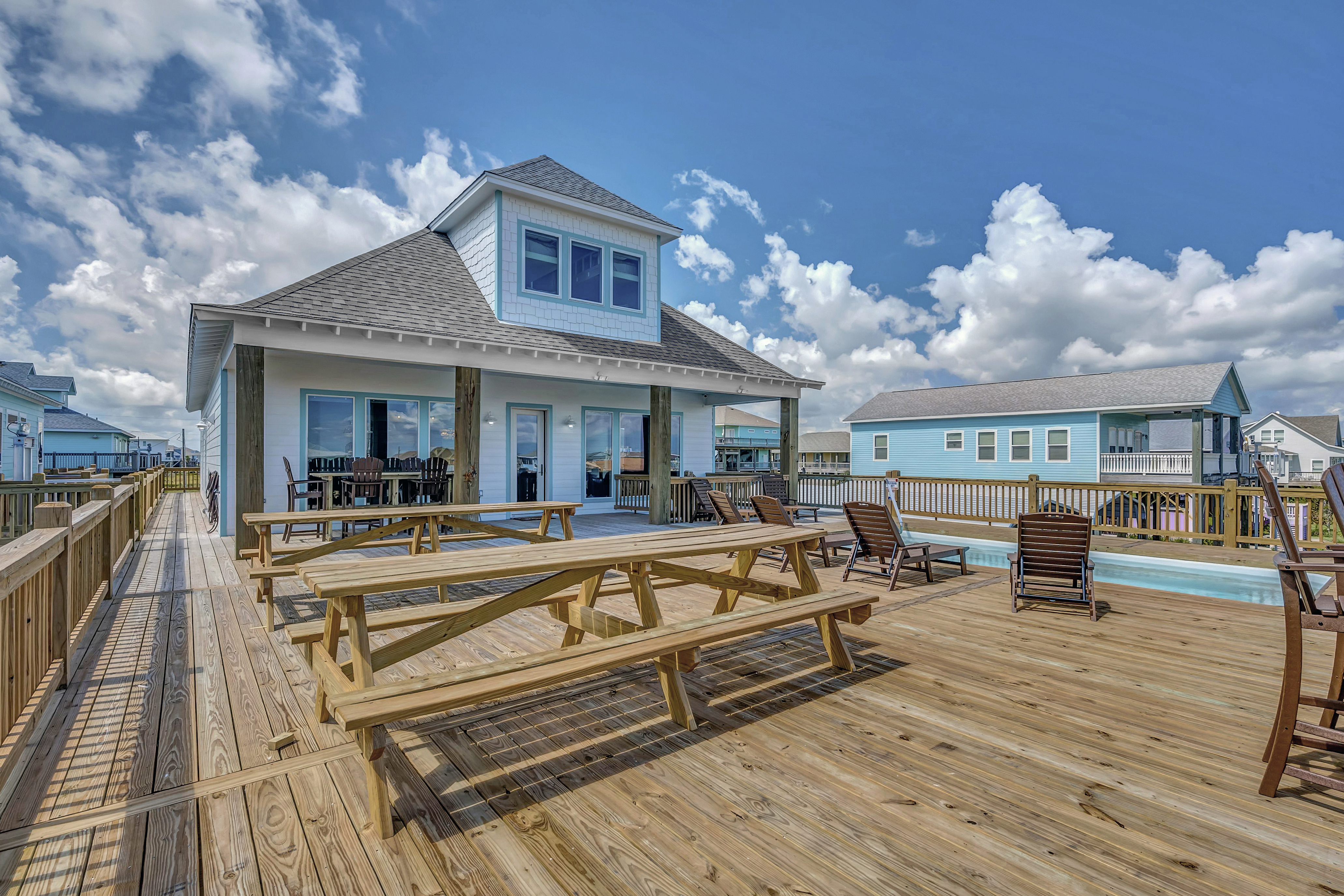 Sunny & 75 | Photo 11