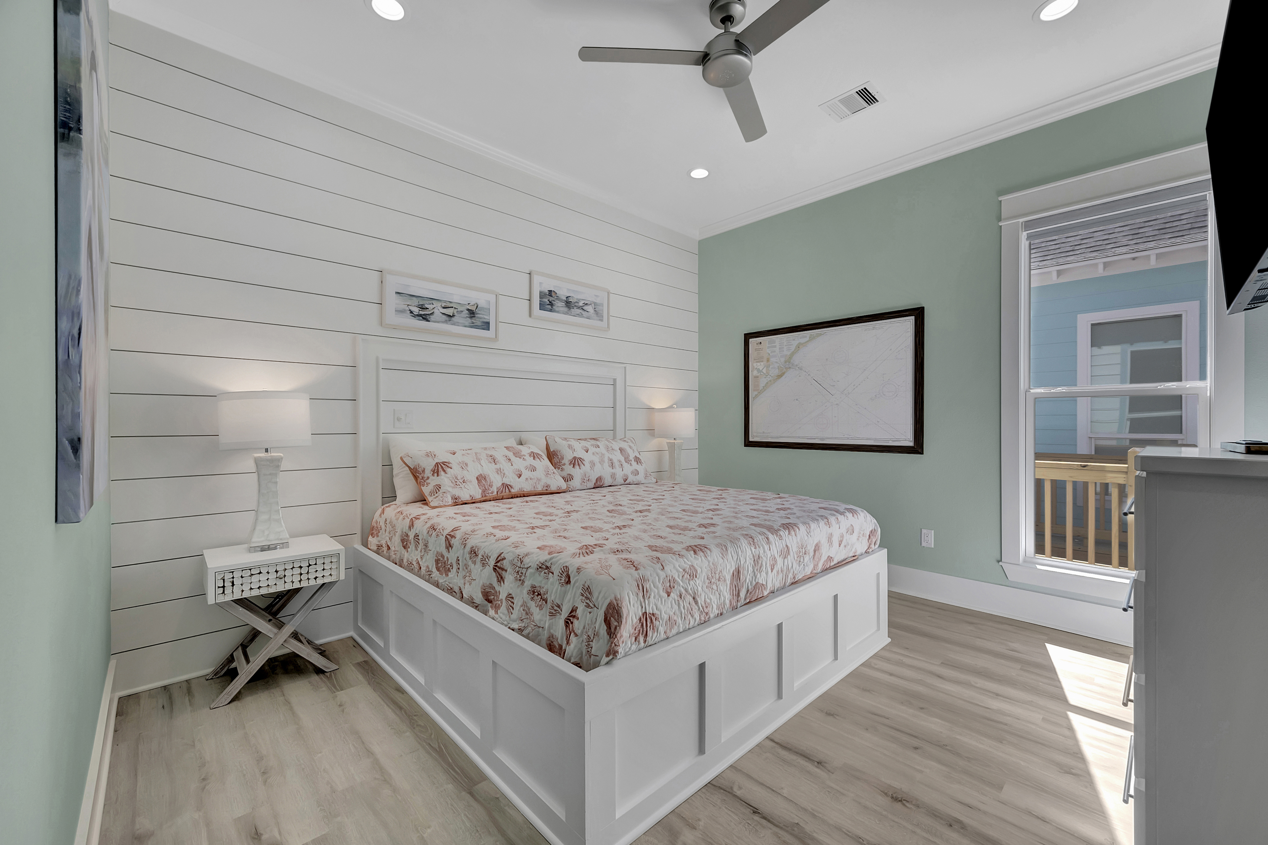 Sunny & 75 | Photo 31