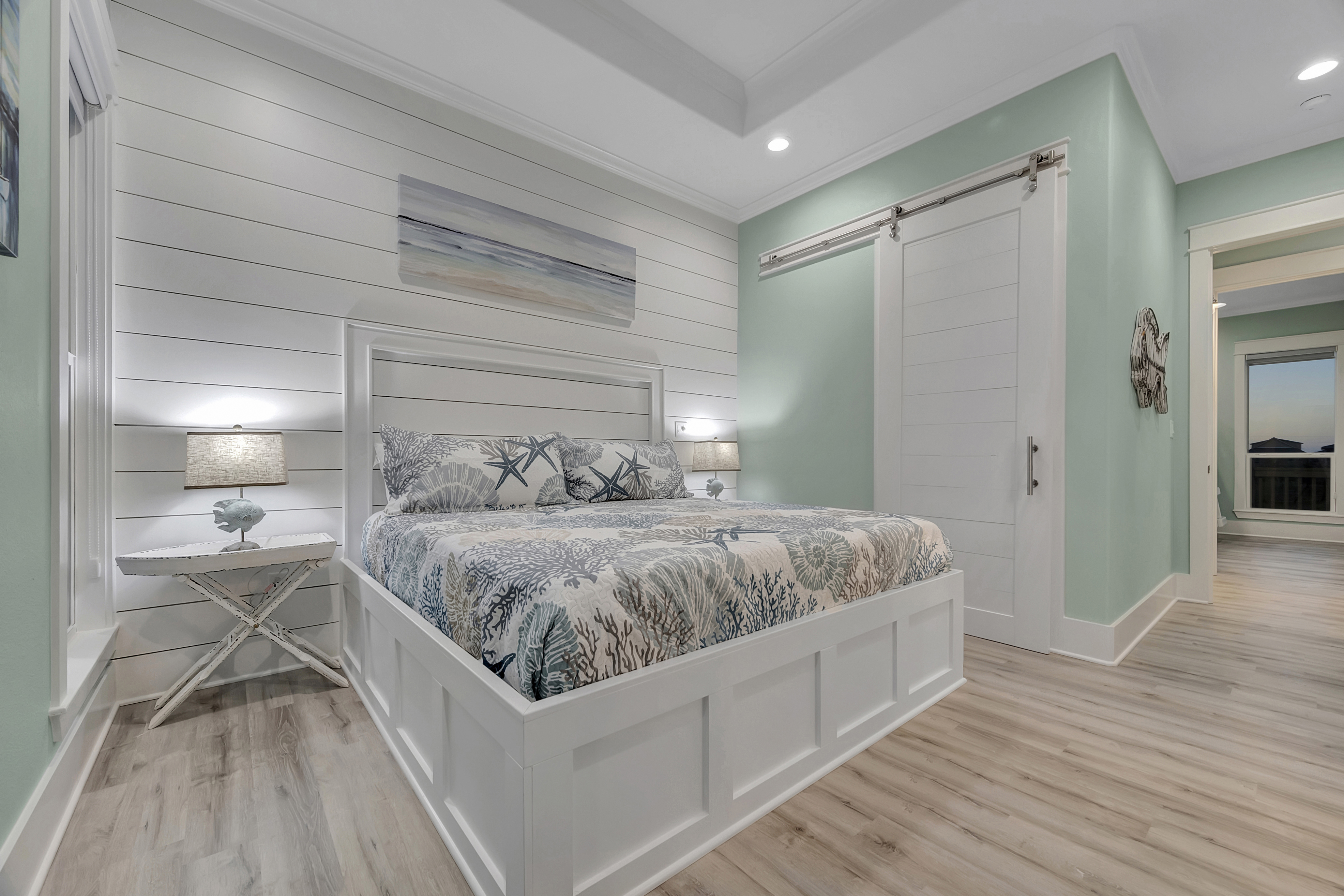 Sunny & 75 | Photo 25