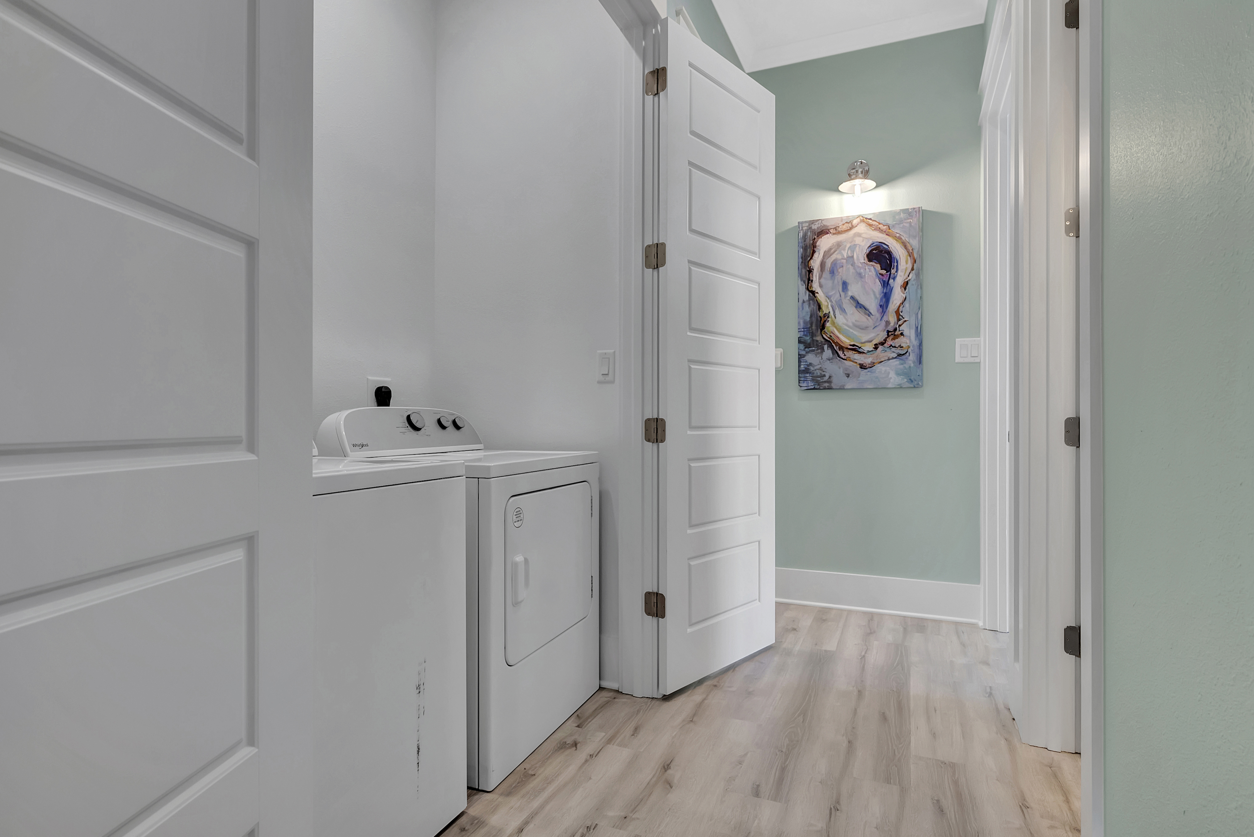 Sunny & 75 | Photo 28