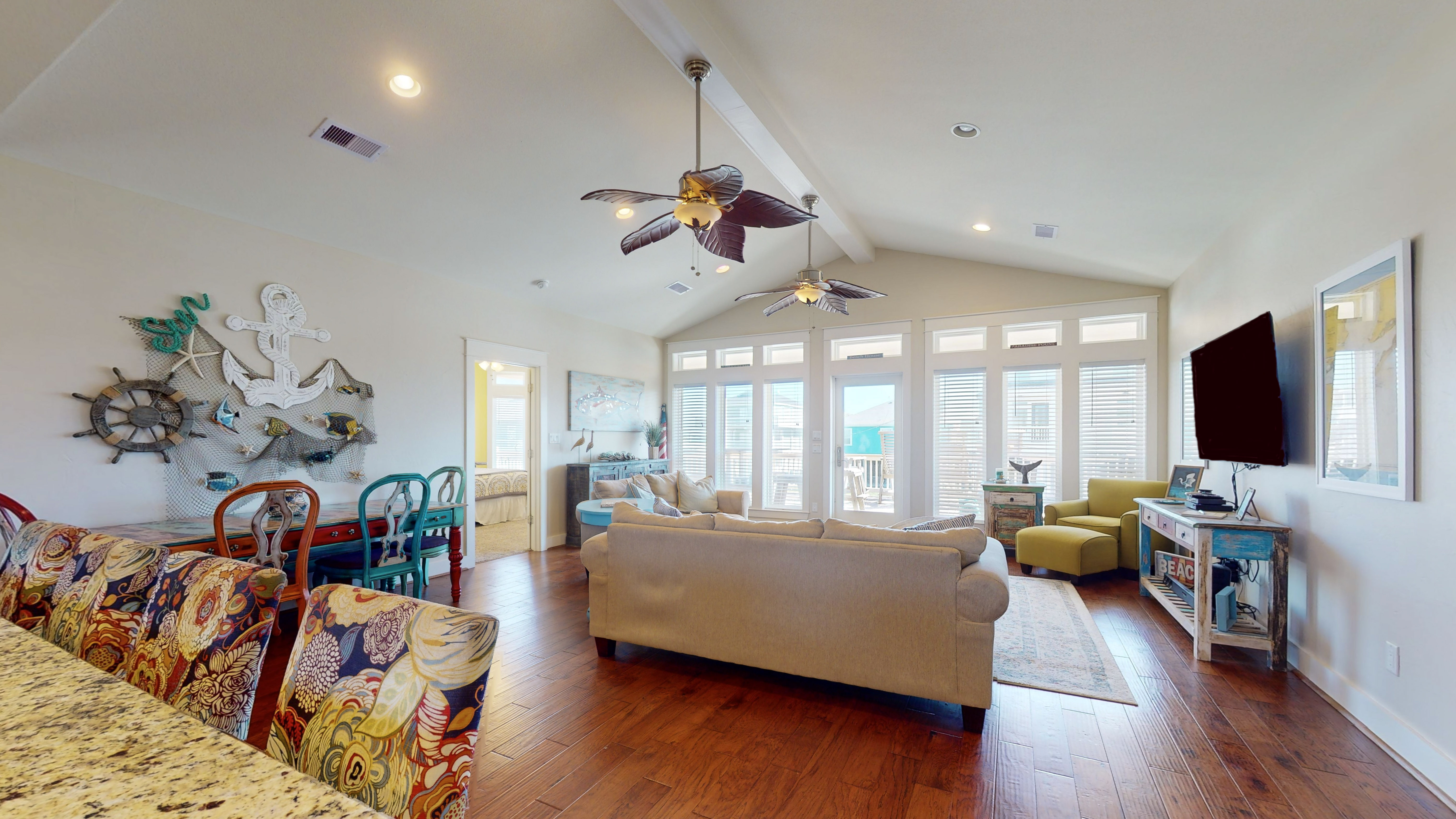 Absolute Paradise | Photo 24