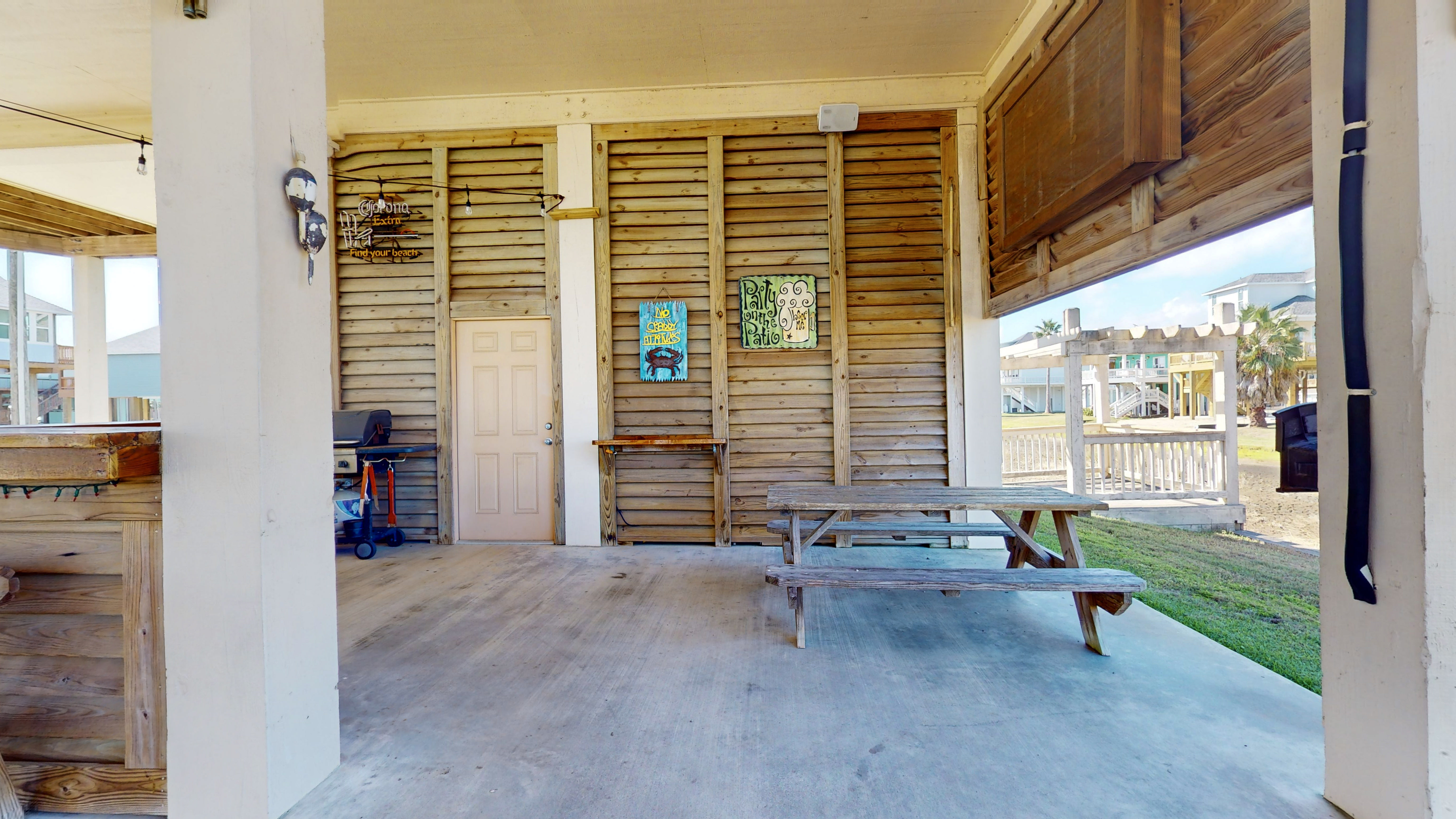 Absolute Paradise | Photo 2