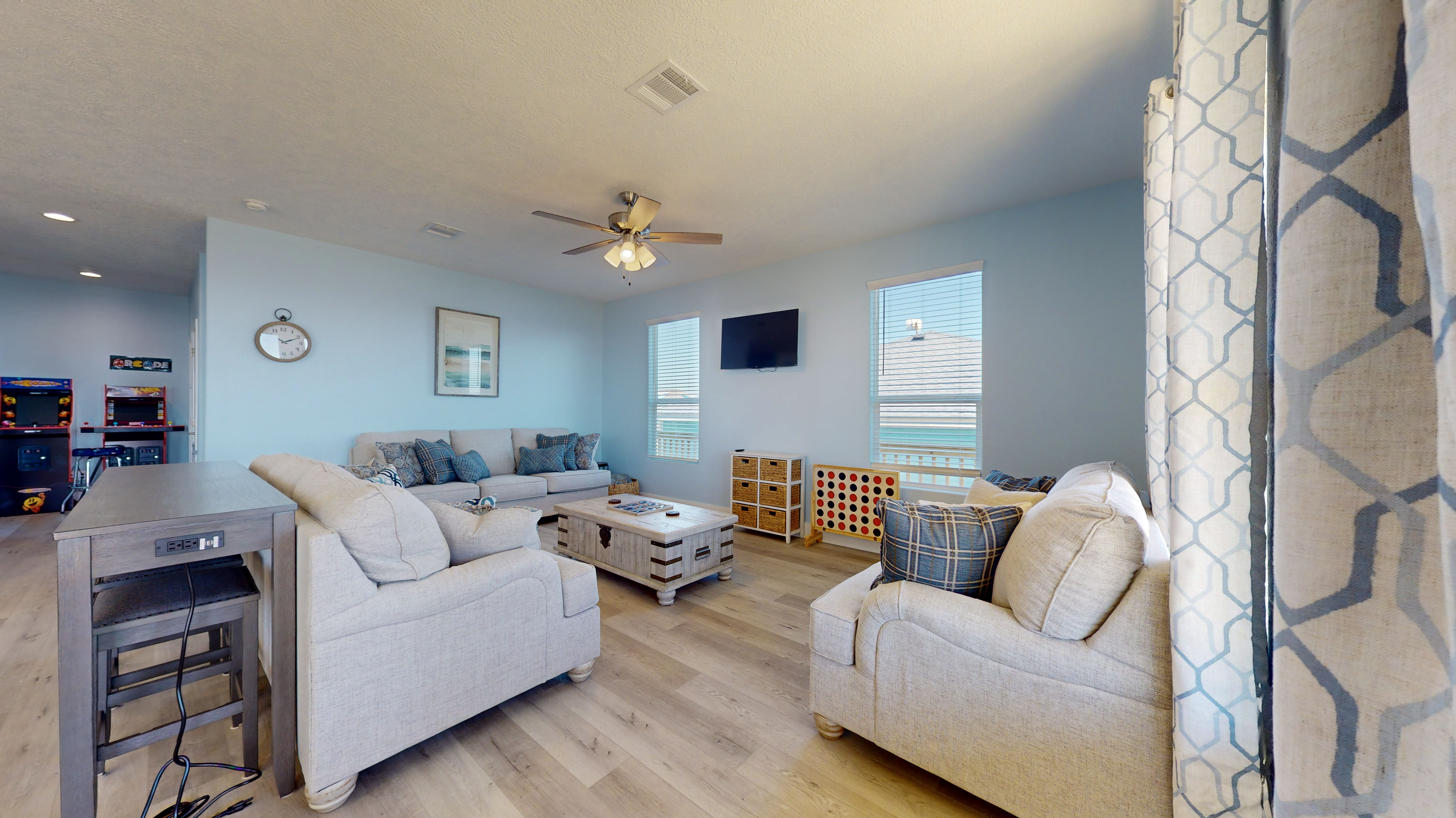 7 Day Weekend | Photo 30