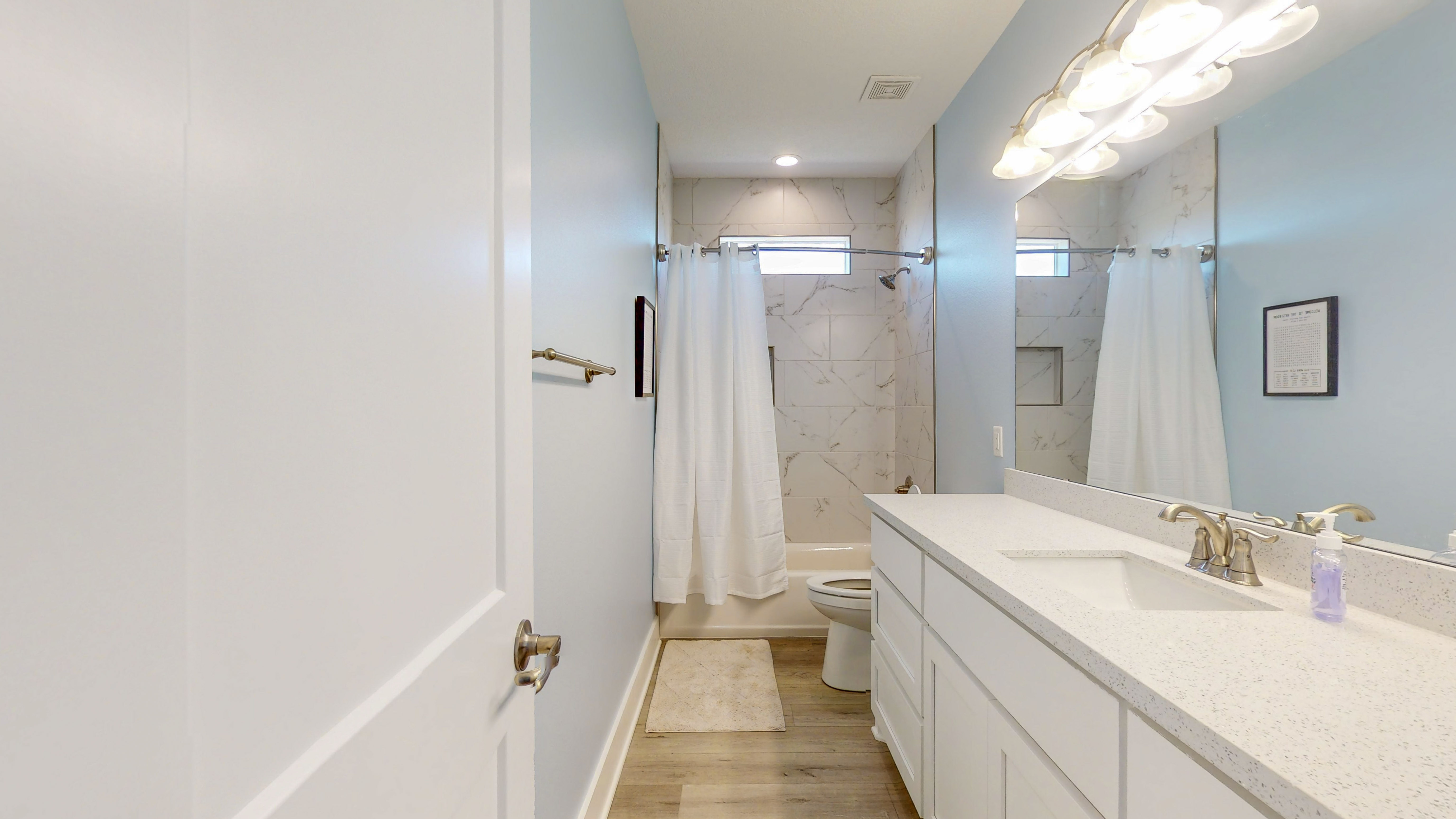 7 Day Weekend | Photo 42