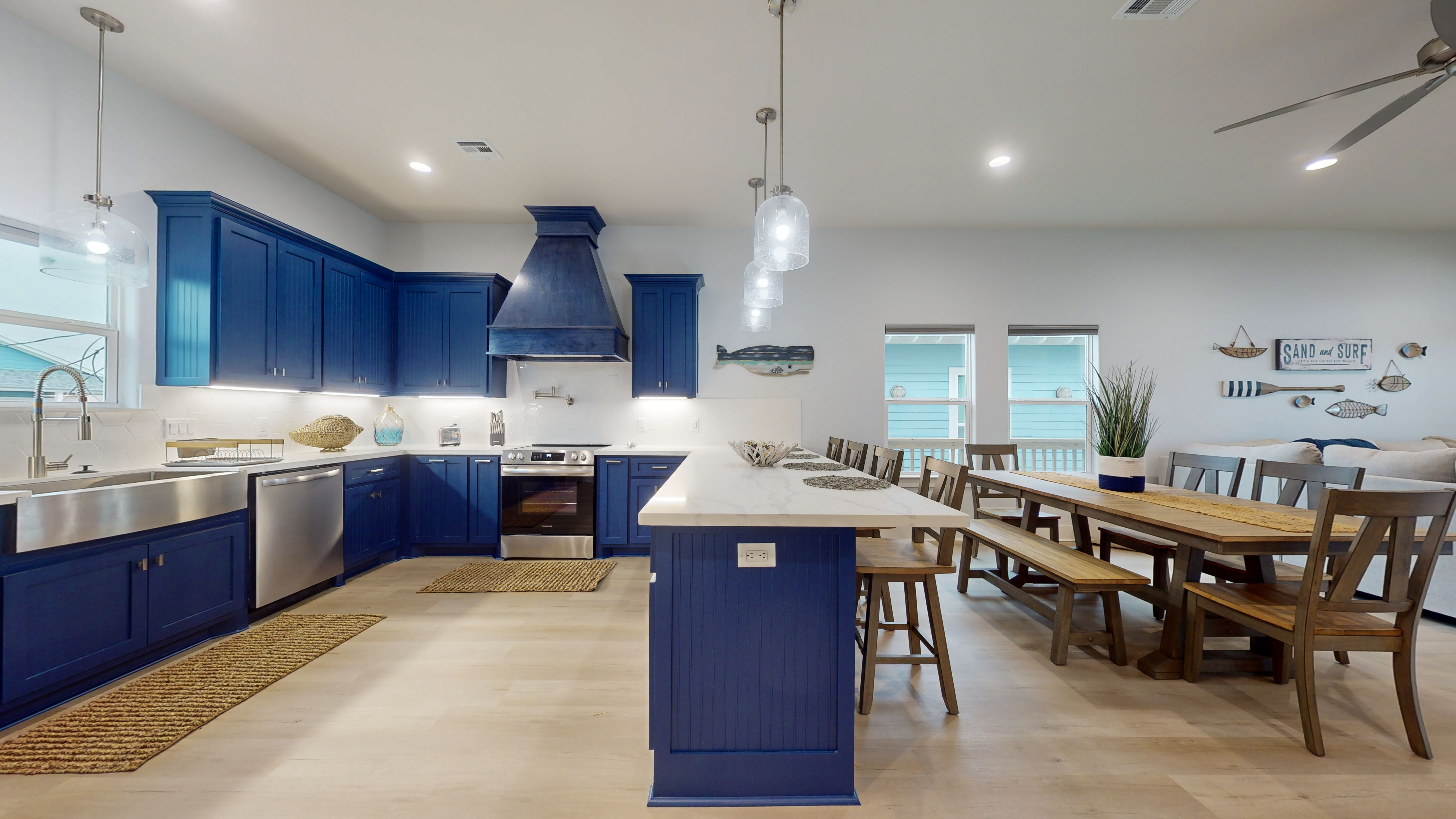 A Whale of A Time | Photo 36