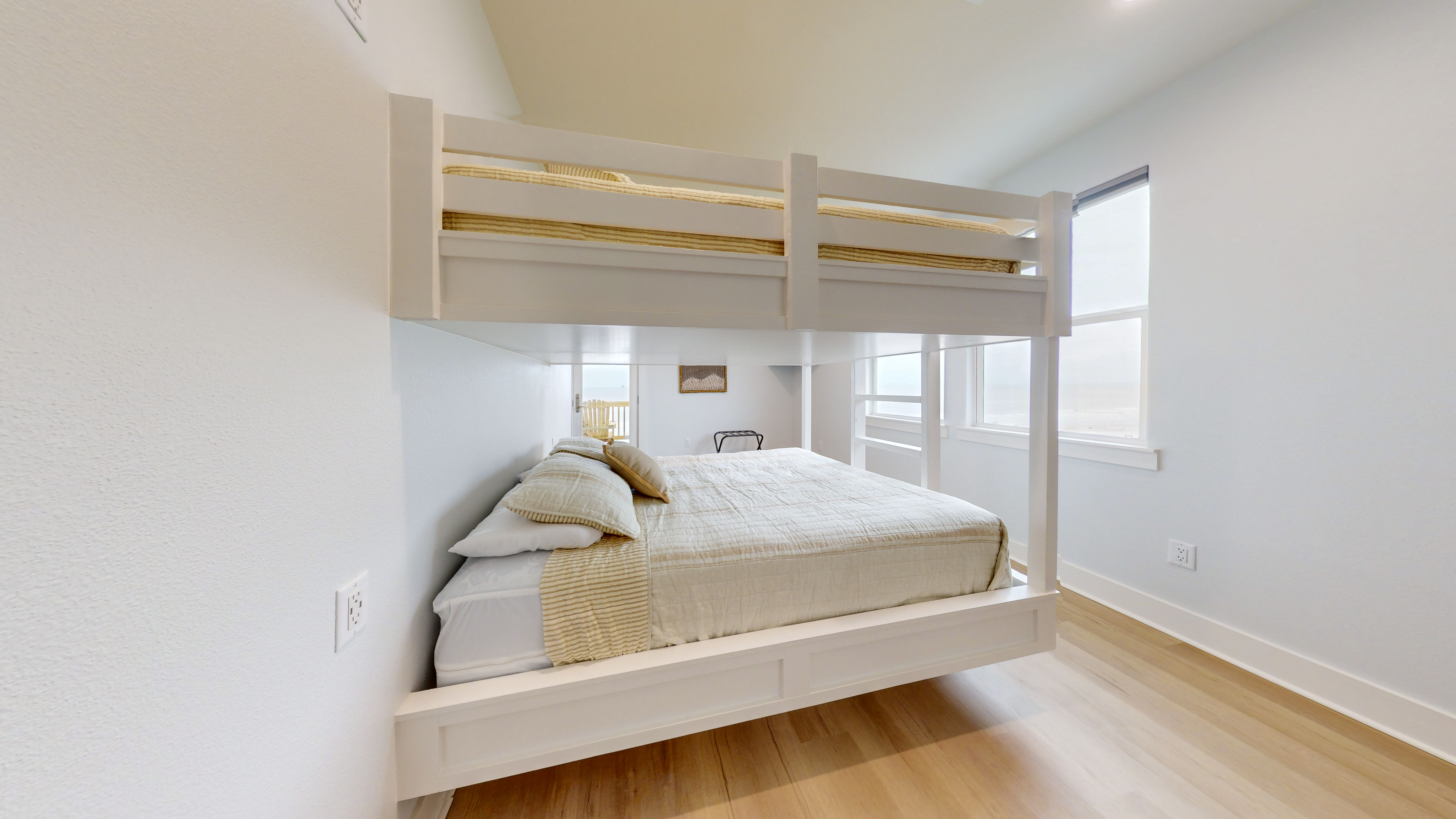 A Whale of A Time | Photo 15