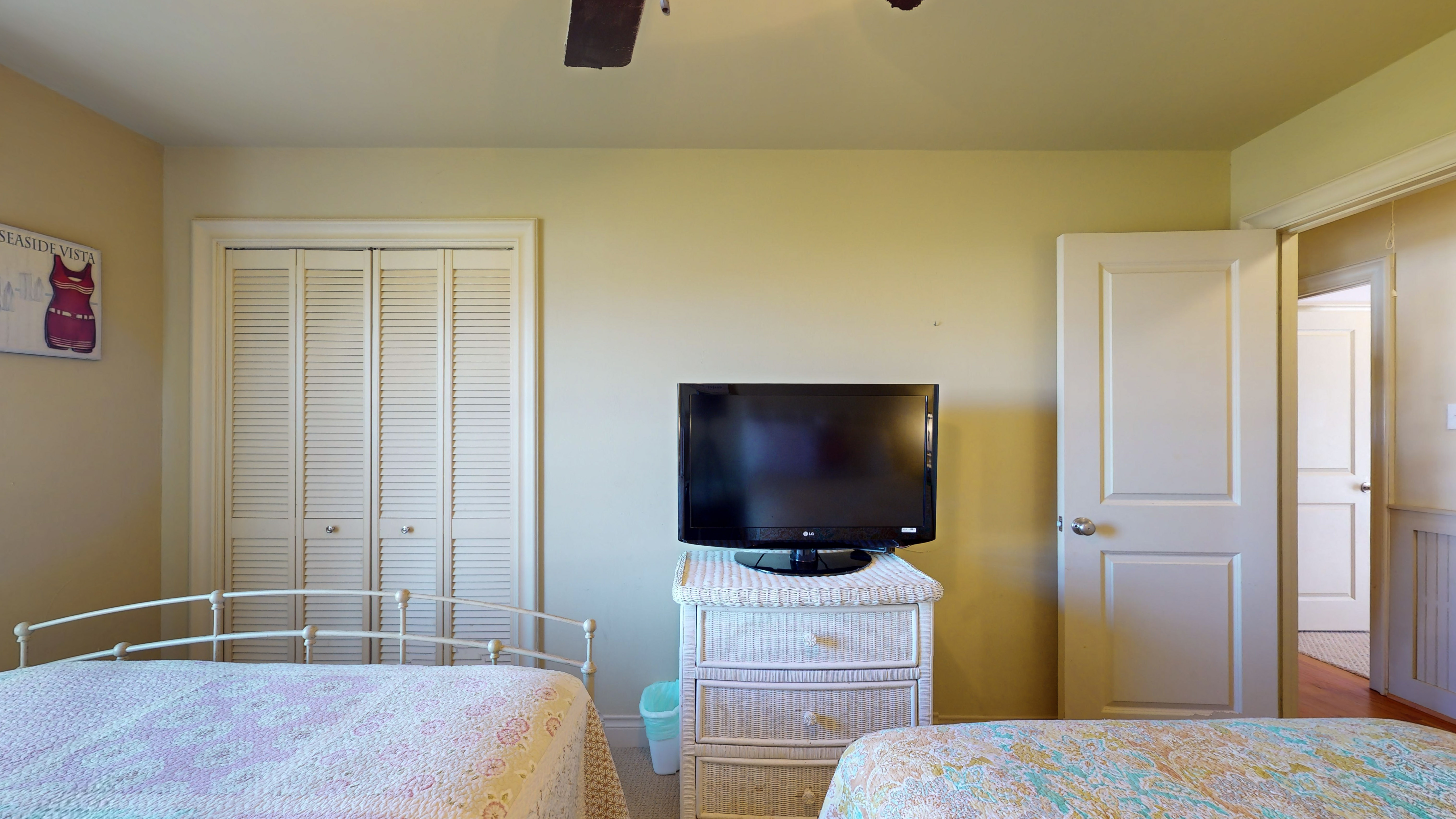 Headberg's Beach Oasis | Photo 2