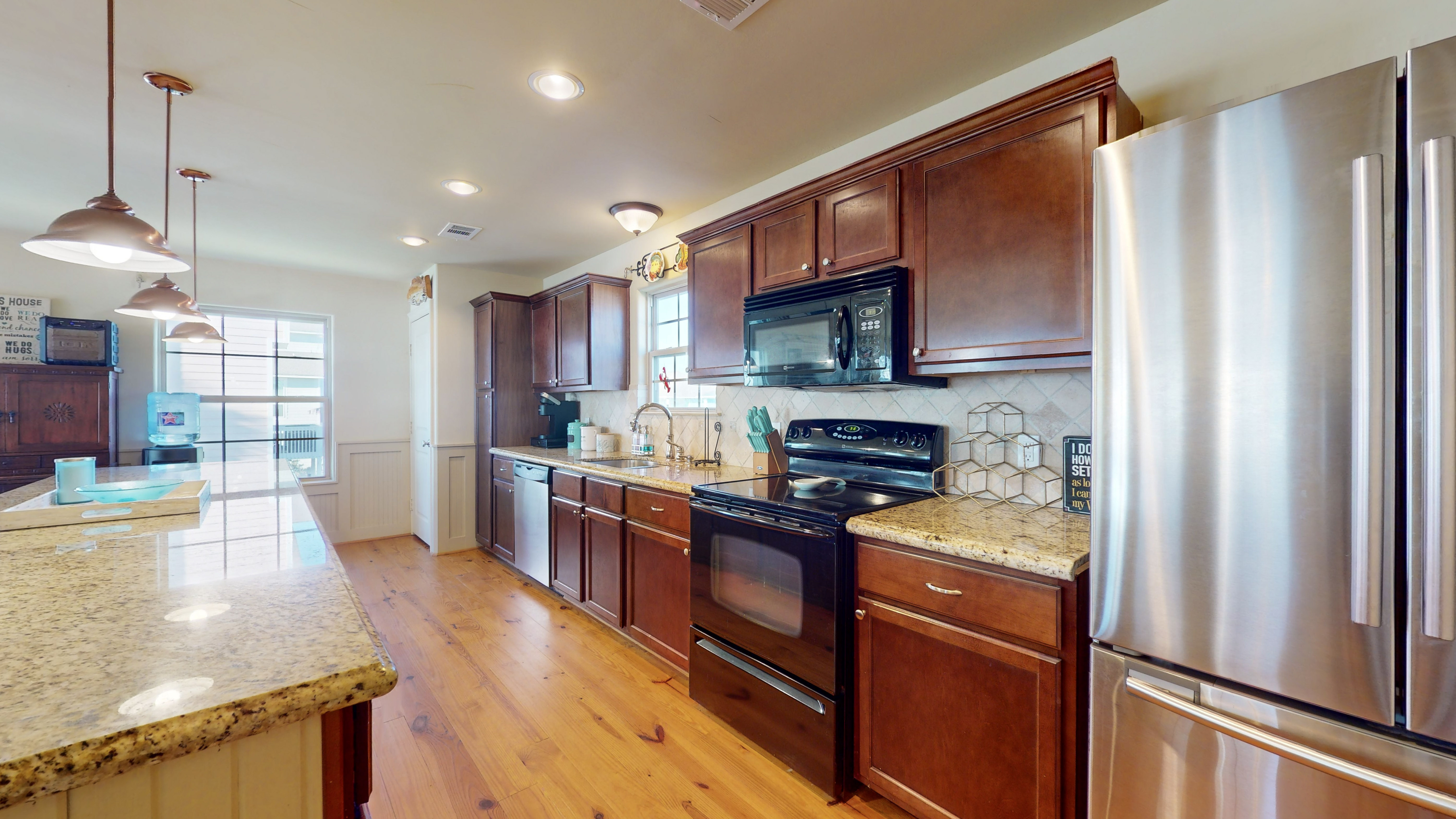 Headberg's Beach Oasis | Photo 18