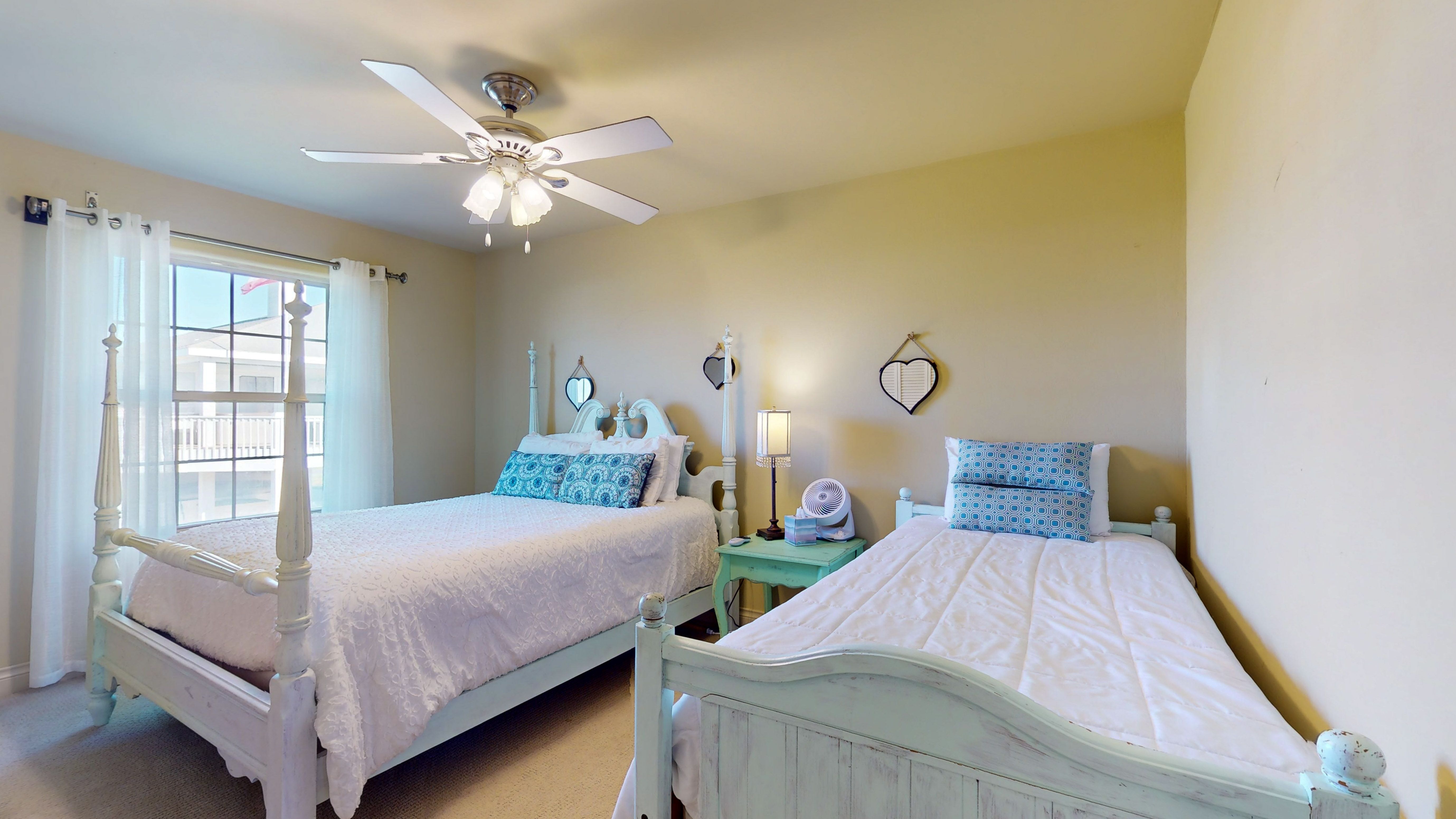 Headberg's Beach Oasis | Photo 3