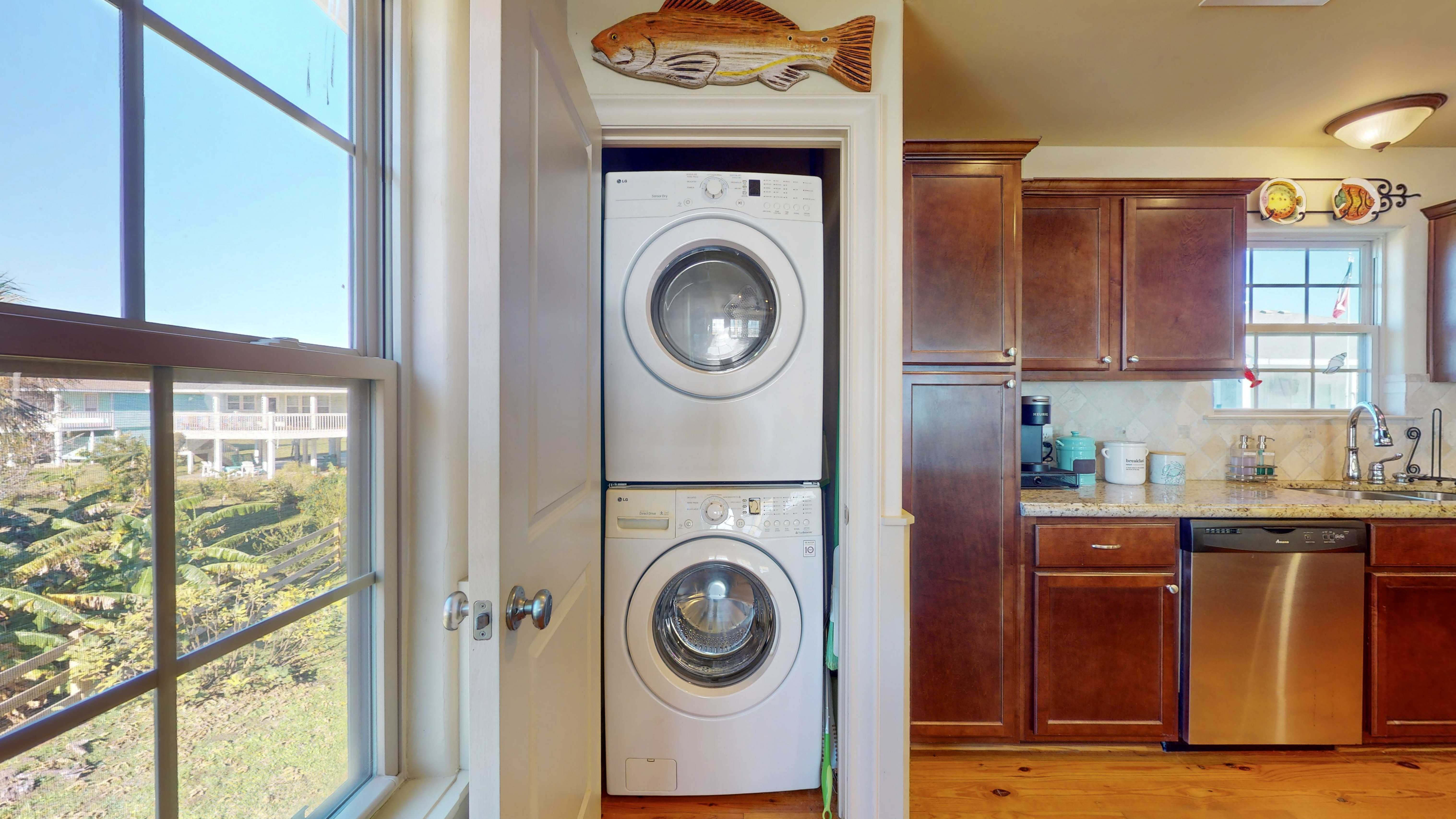 Headberg's Beach Oasis | Photo 12