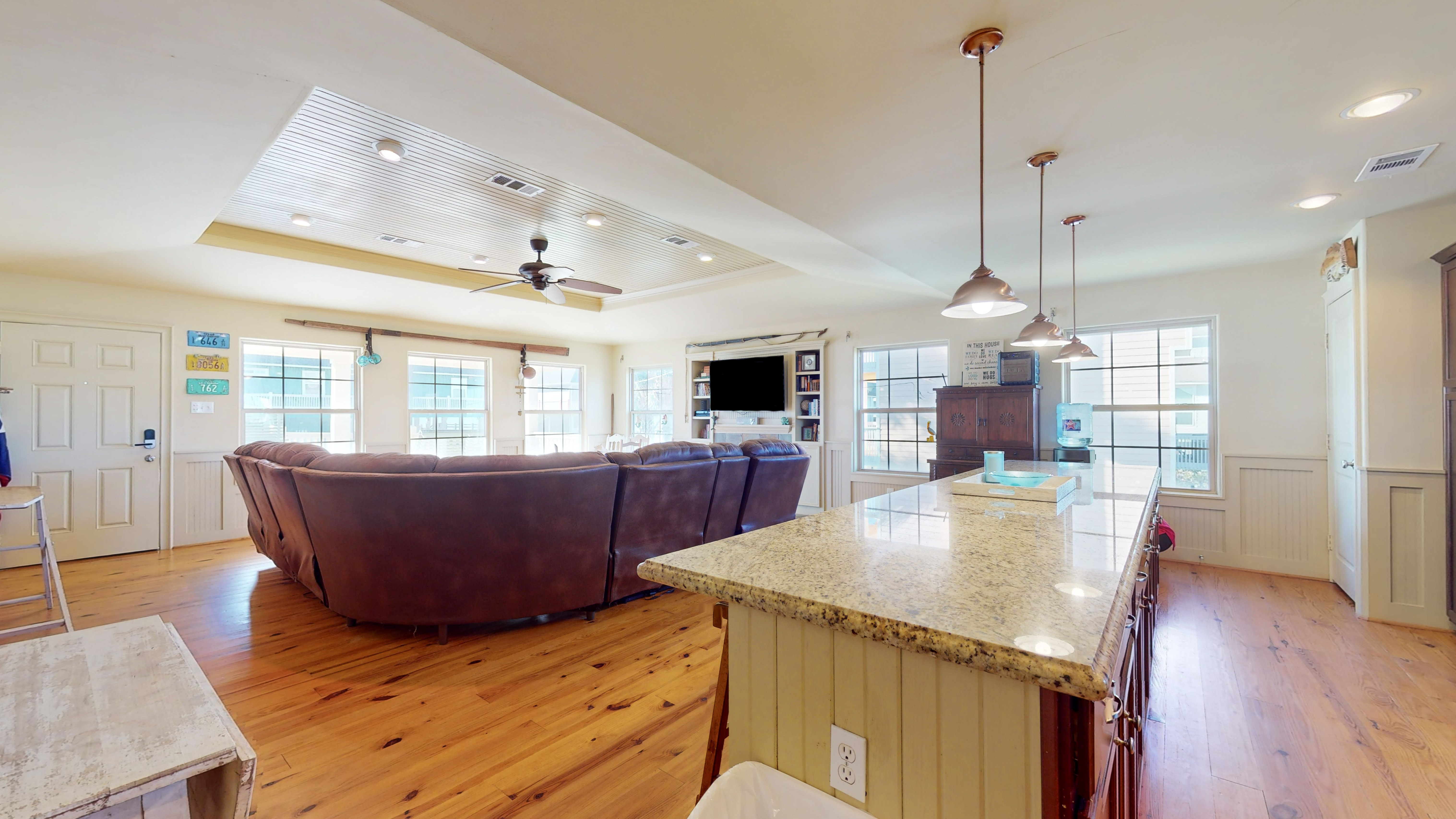 Headberg's Beach Oasis | Photo 23