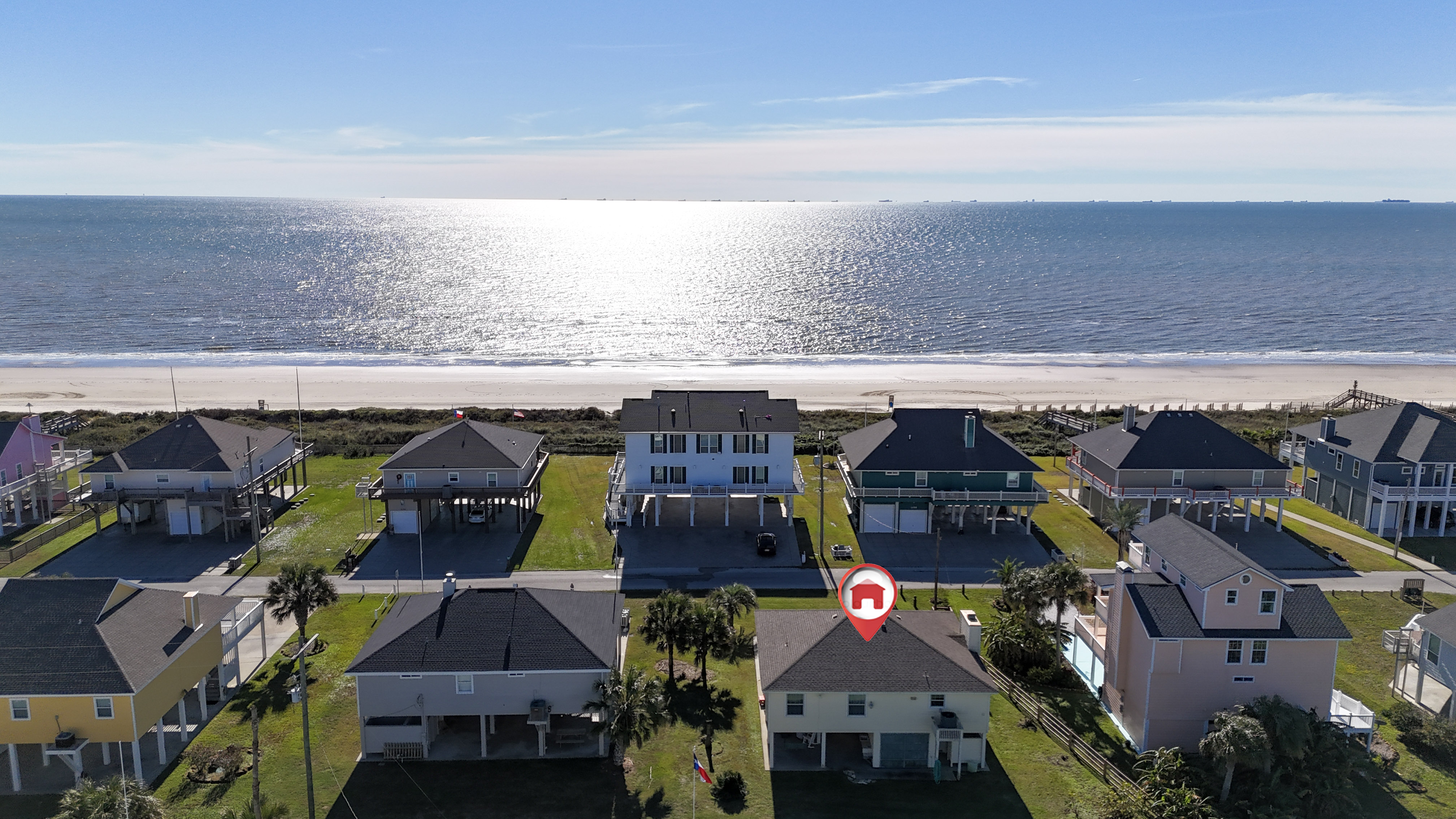 Headberg's Beach Oasis | Photo 40