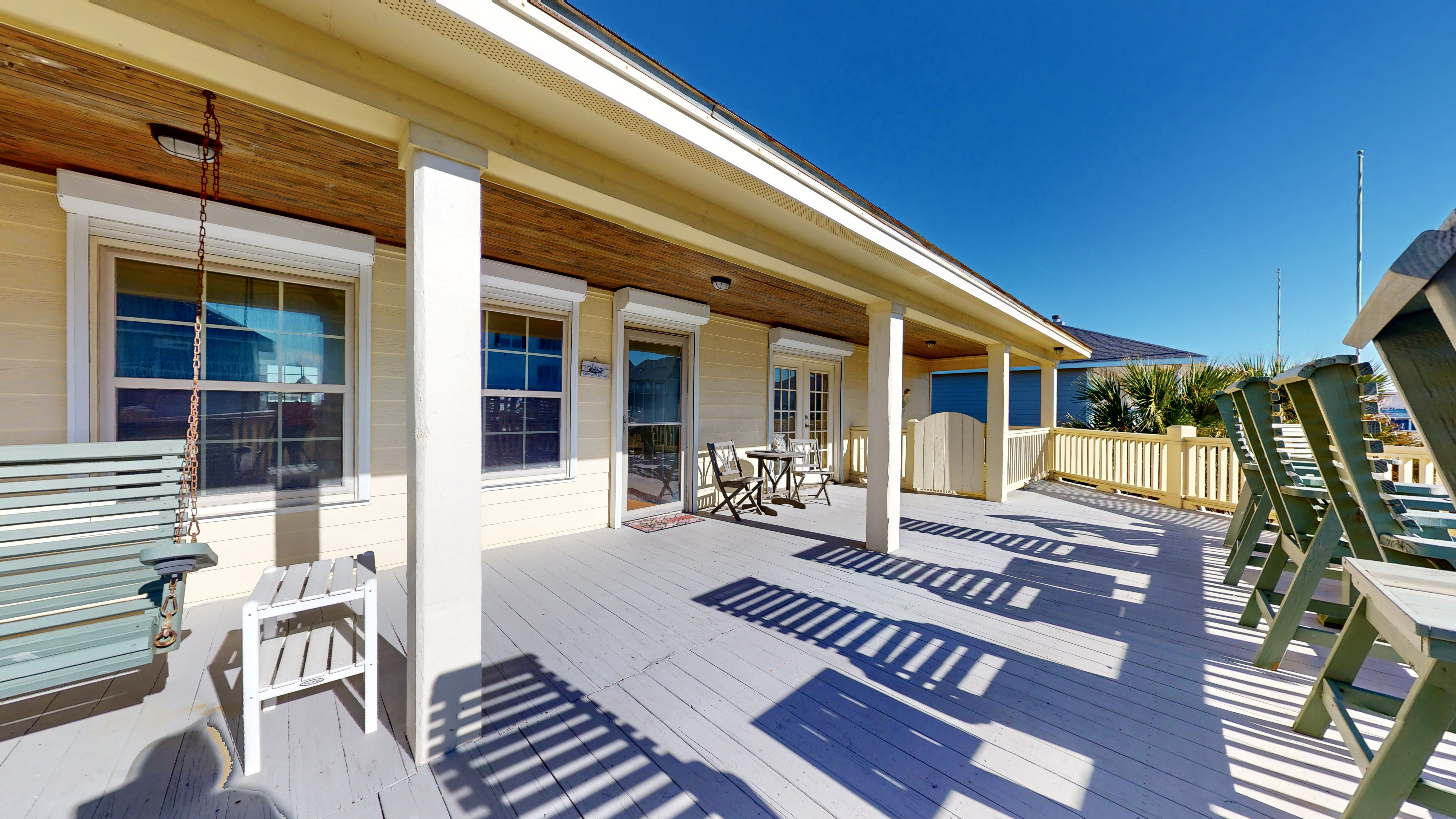 Headberg's Beach Oasis | Photo 30