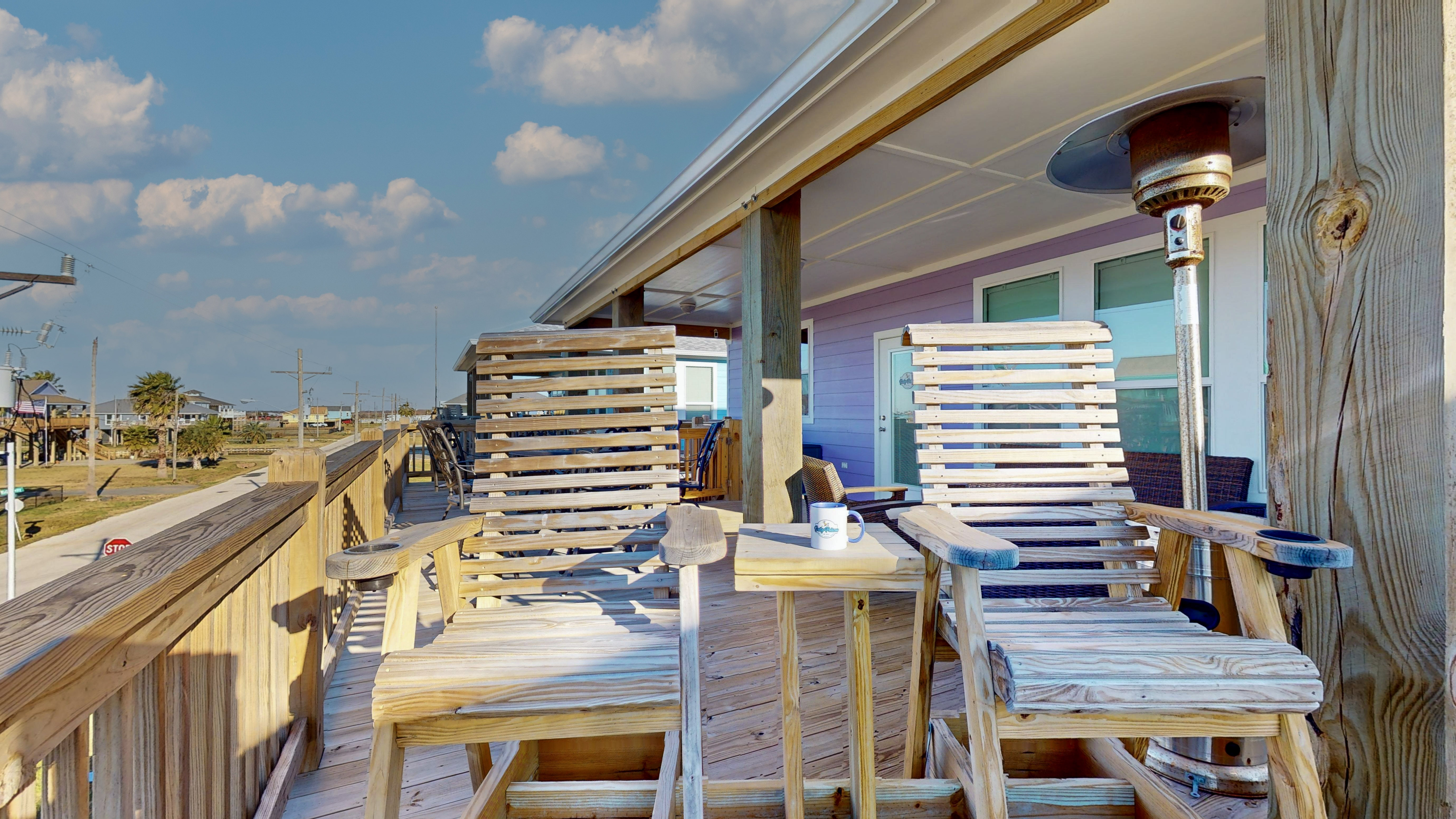 Salty Pelican | Photo 51