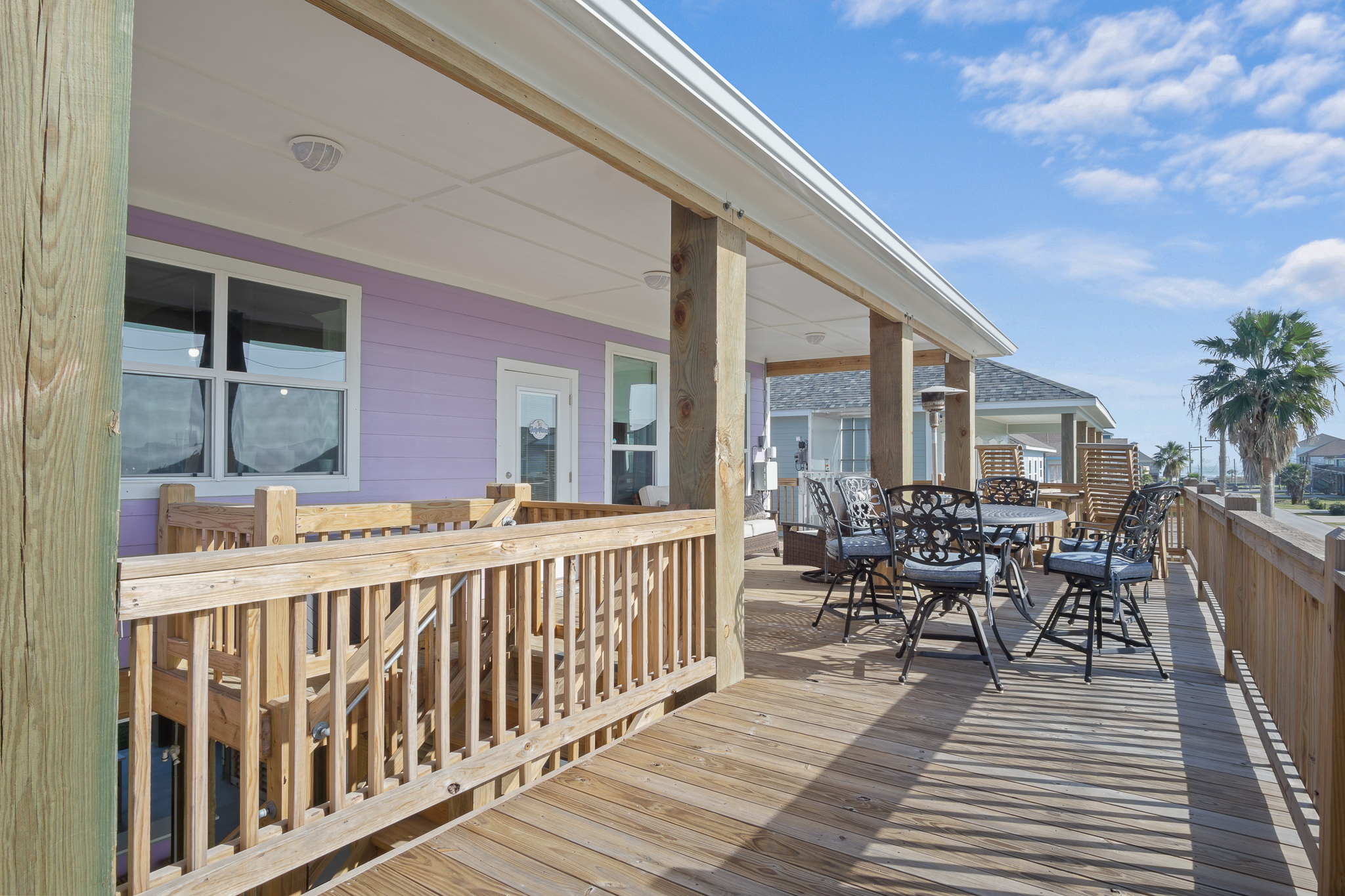 Salty Pelican | Photo 2