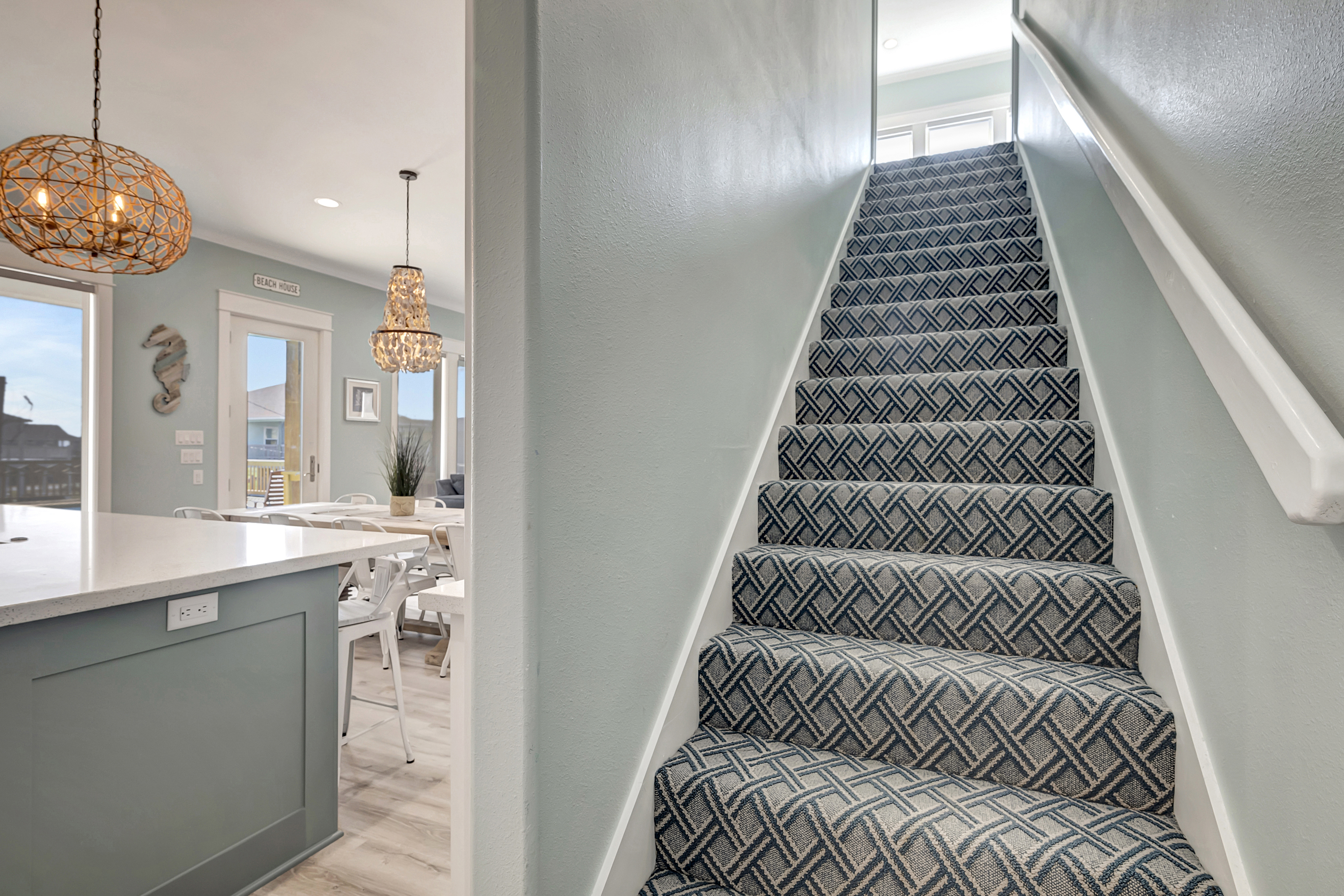 5 O' Clock Somewhere | Photo 35