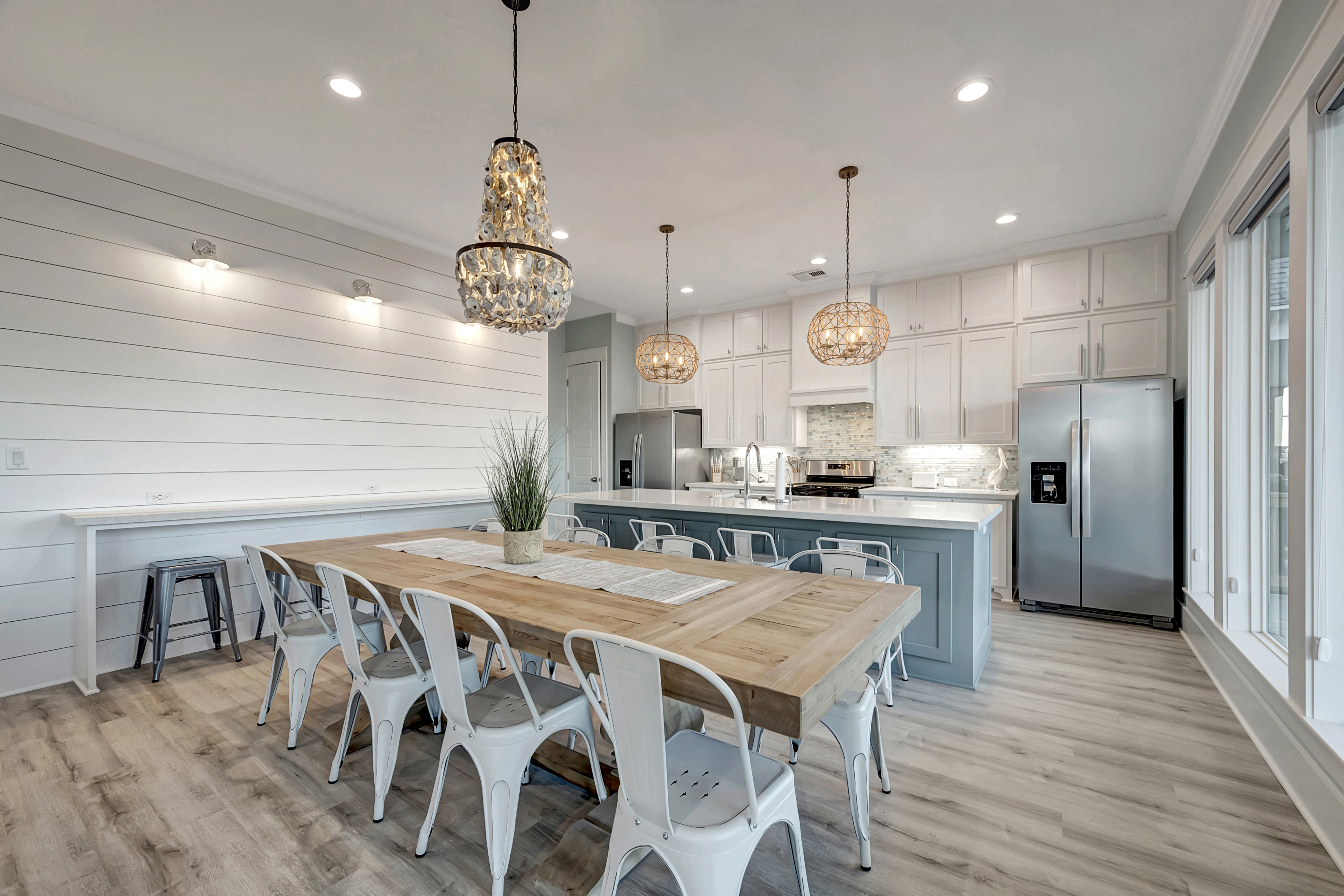 5 O' Clock Somewhere | Photo 13