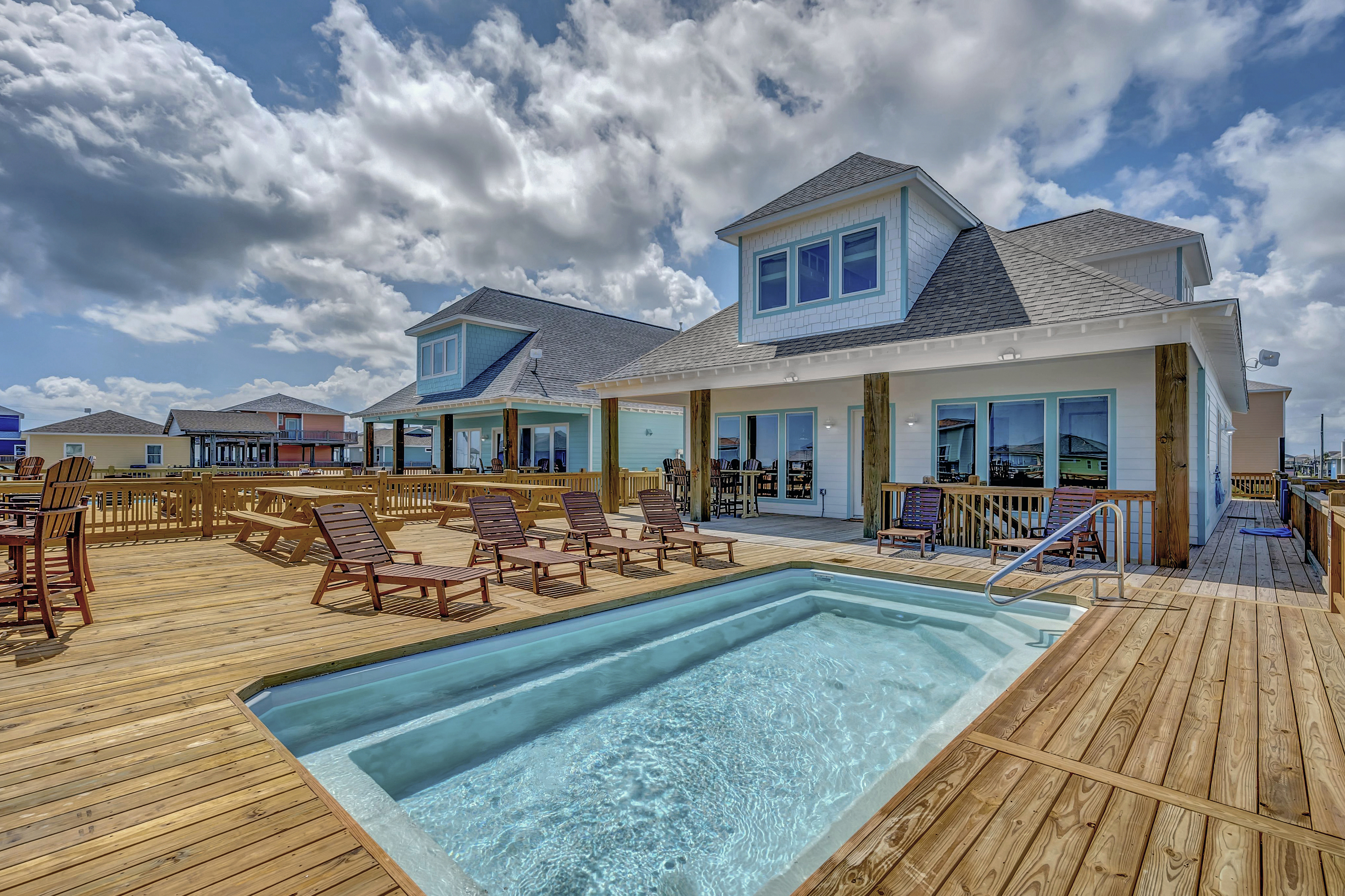 5 O' Clock Somewhere | Photo 56