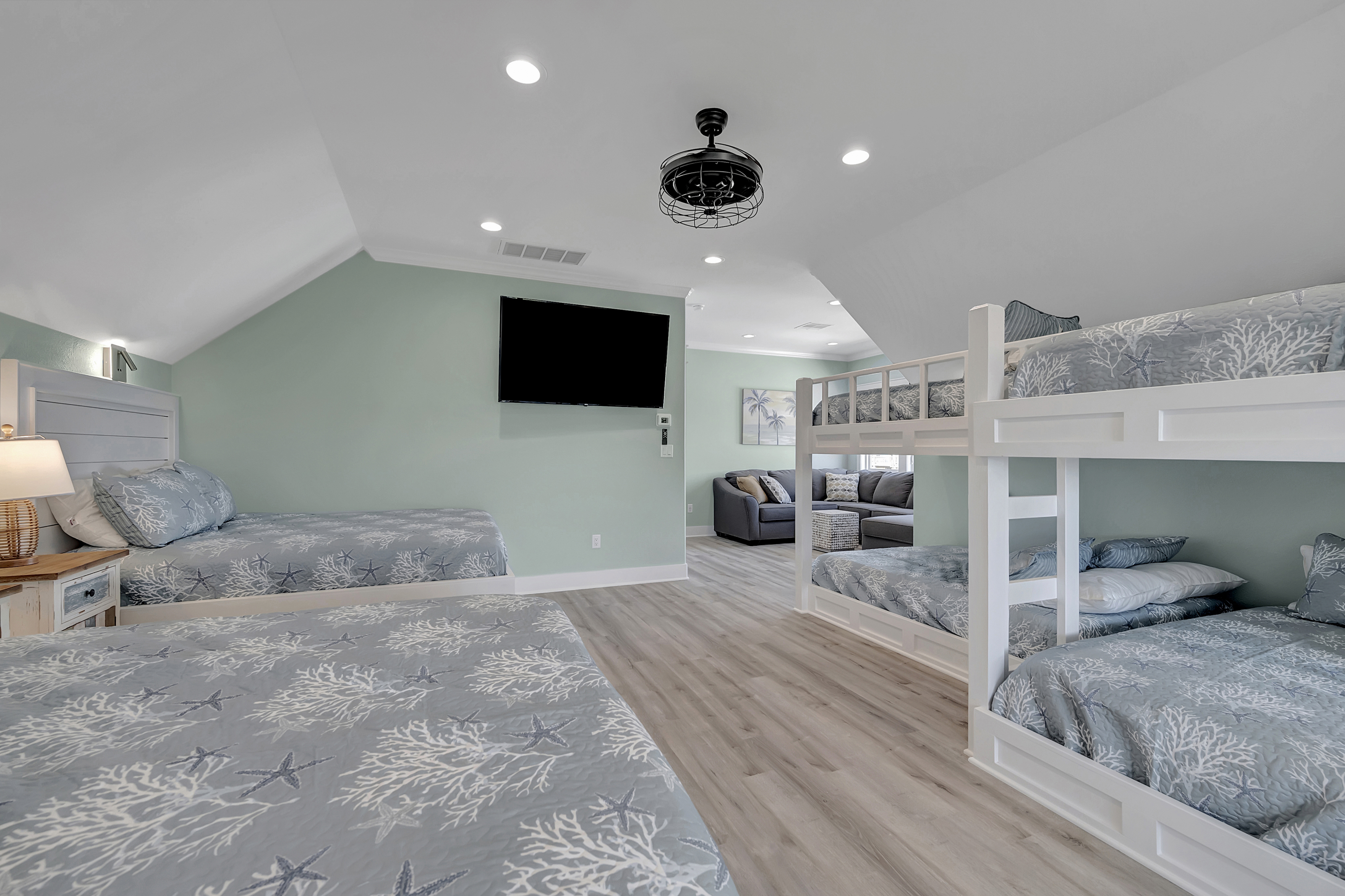 5 O' Clock Somewhere | Photo 93