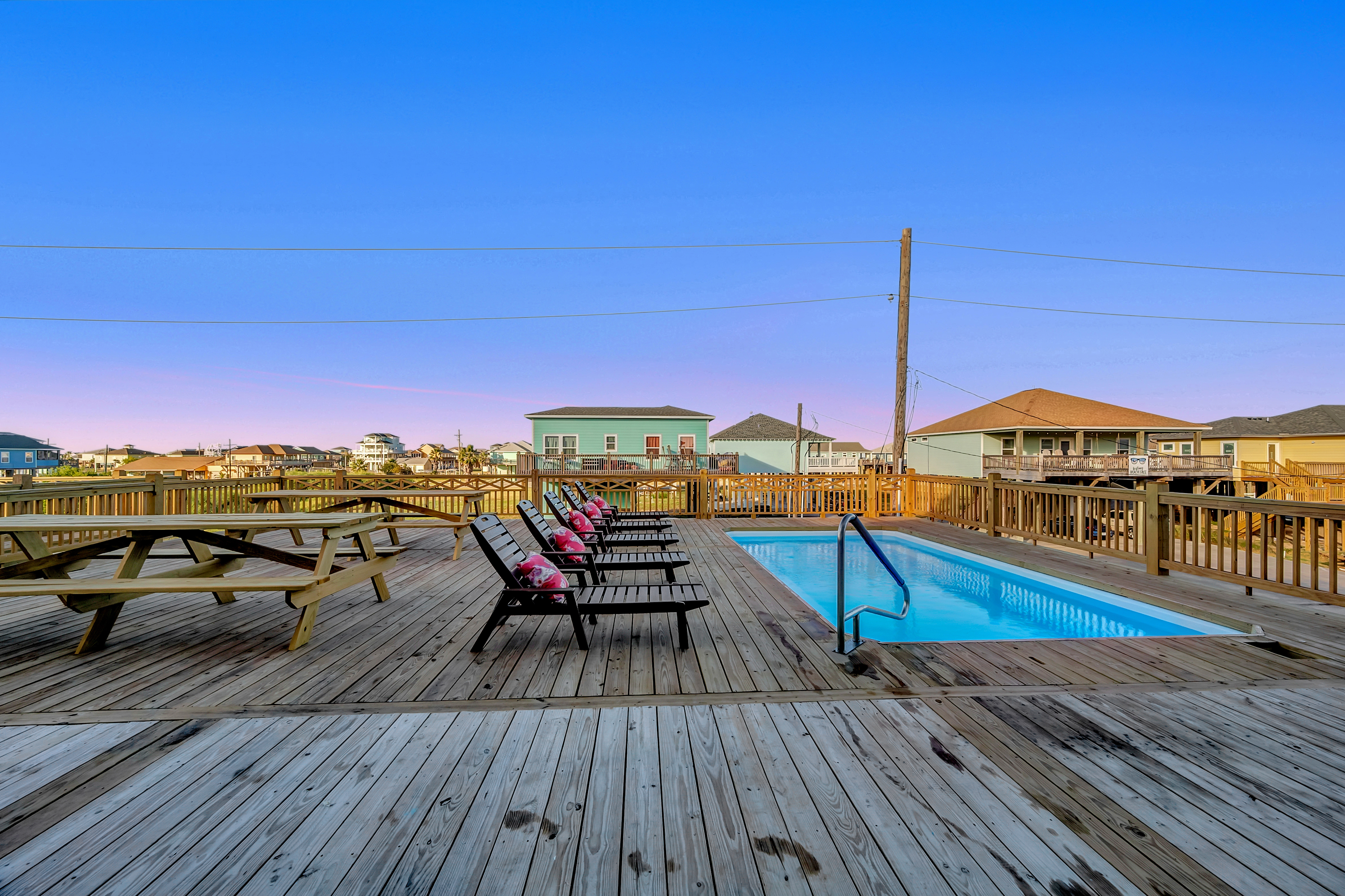 5 O' Clock Somewhere | Photo 44