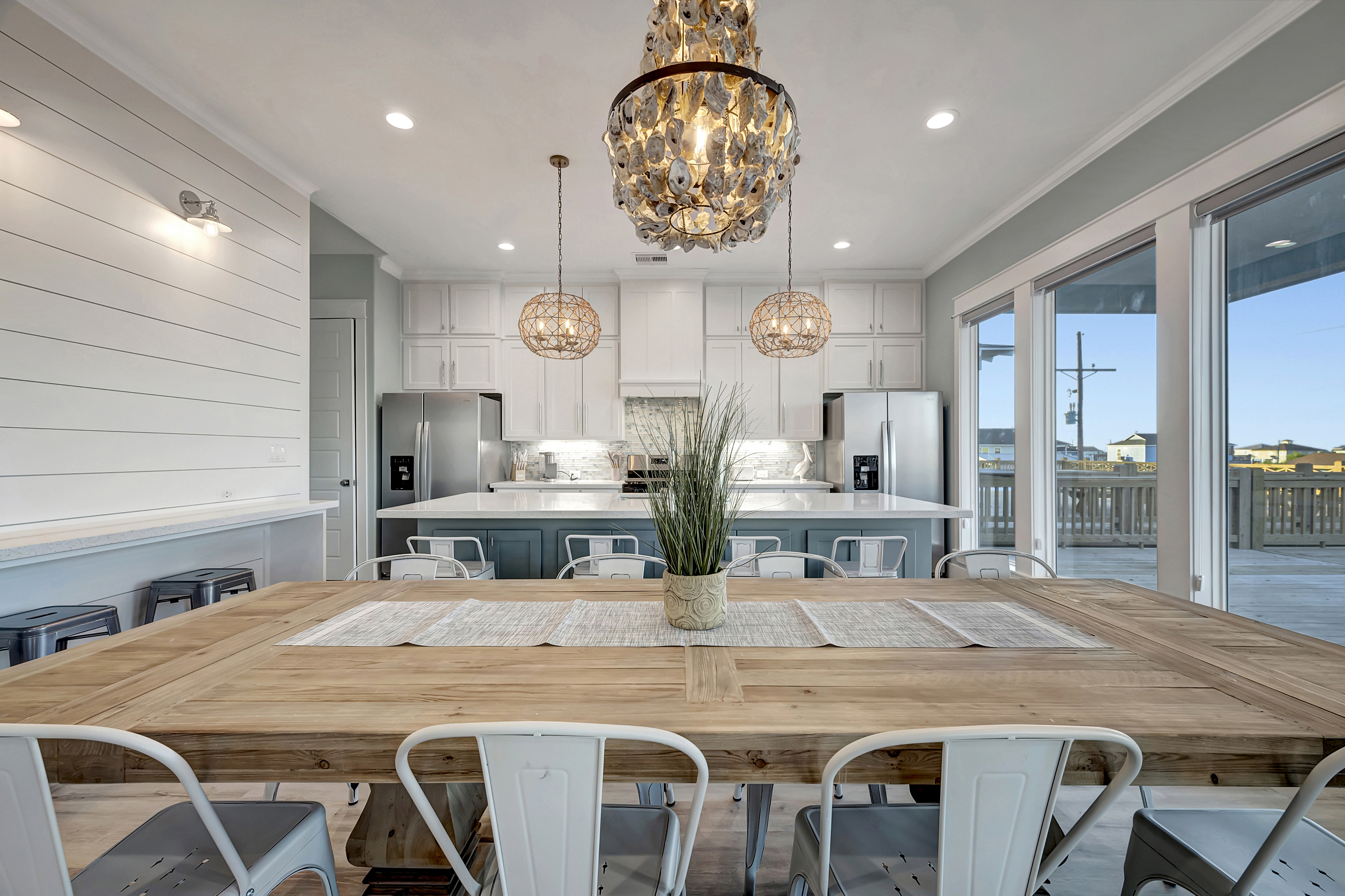 5 O' Clock Somewhere | Photo 17