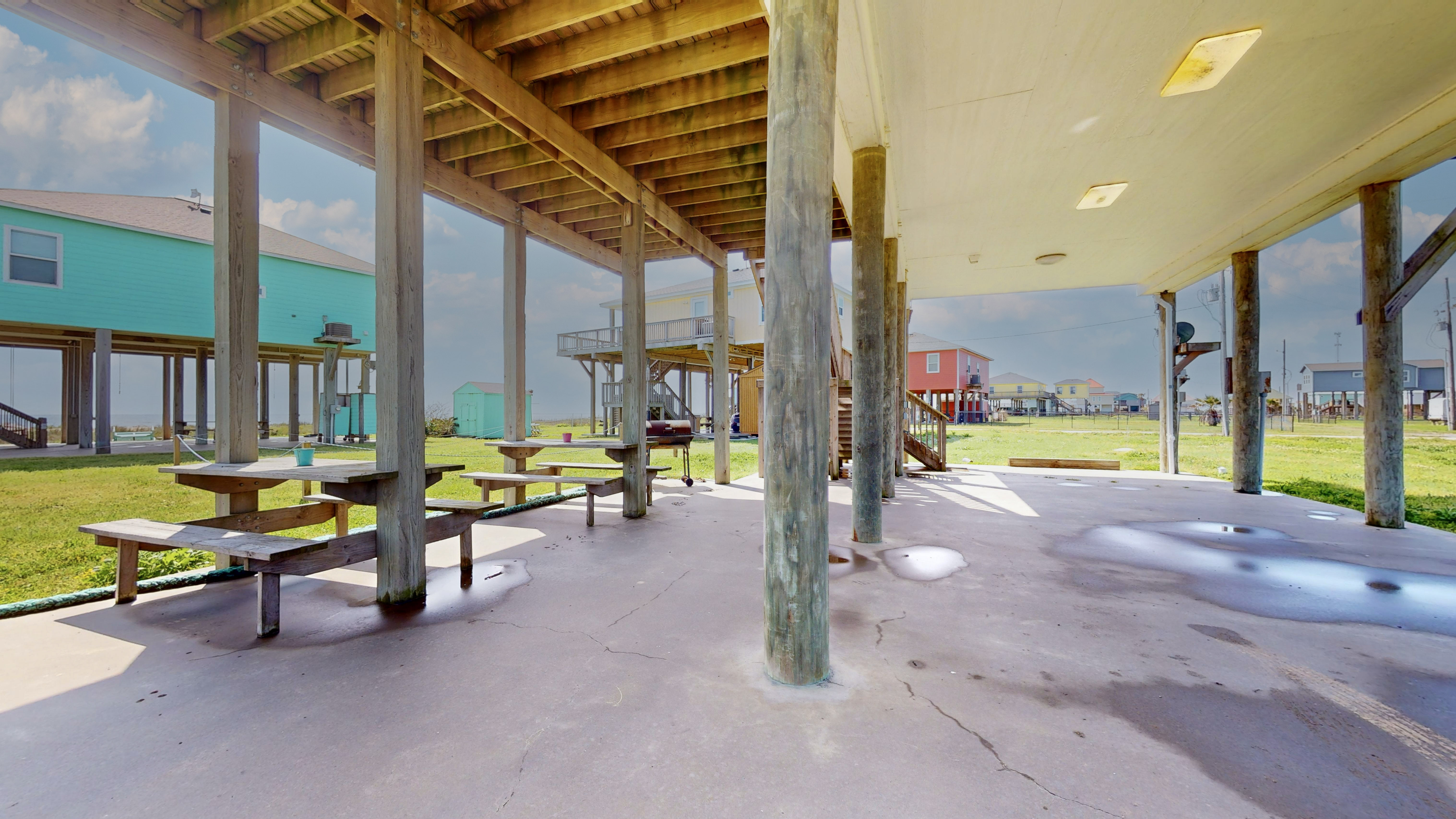 Little Pleasures | Photo 28