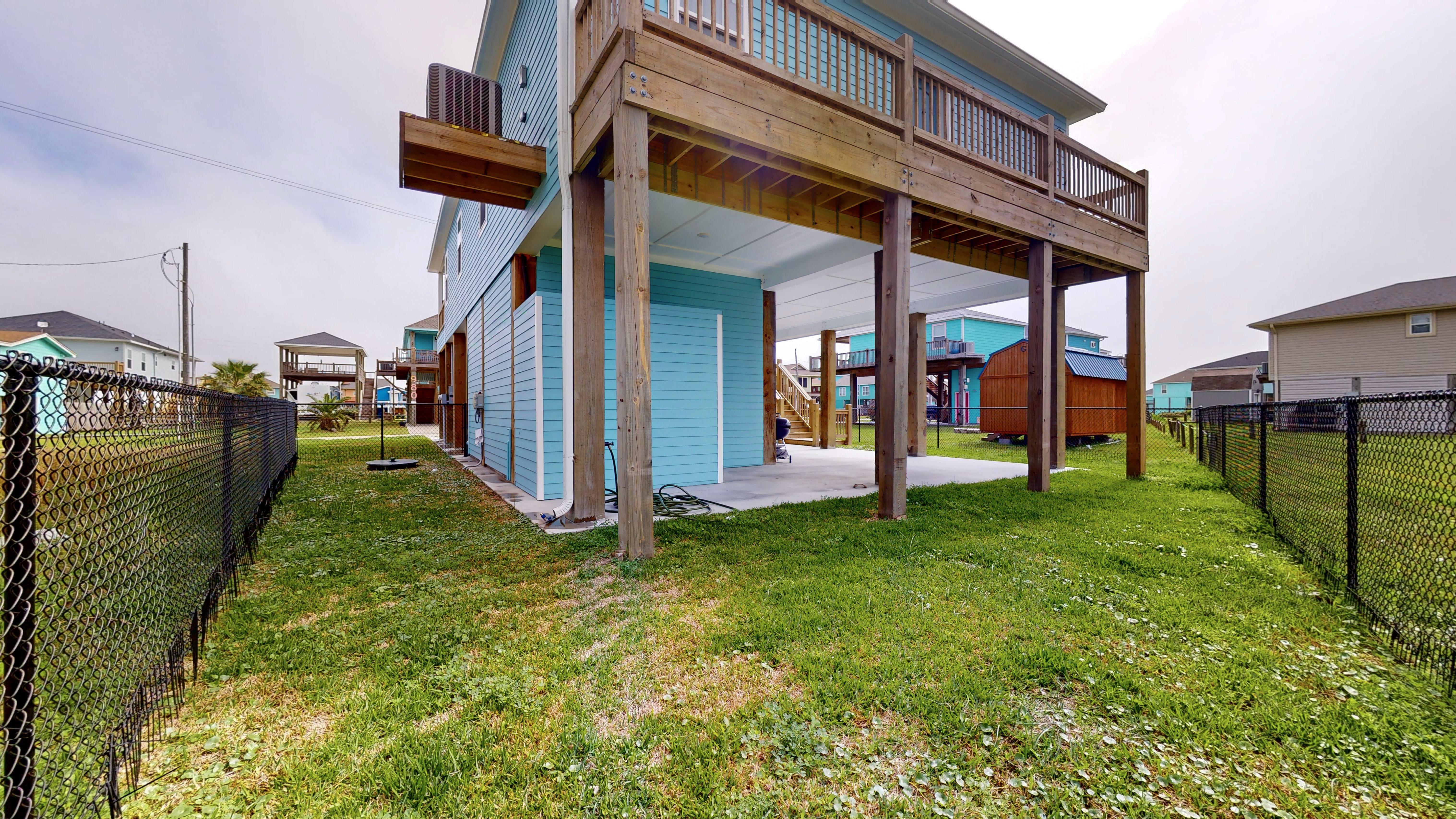 Le Bon Temps at the Beach | Photo 27