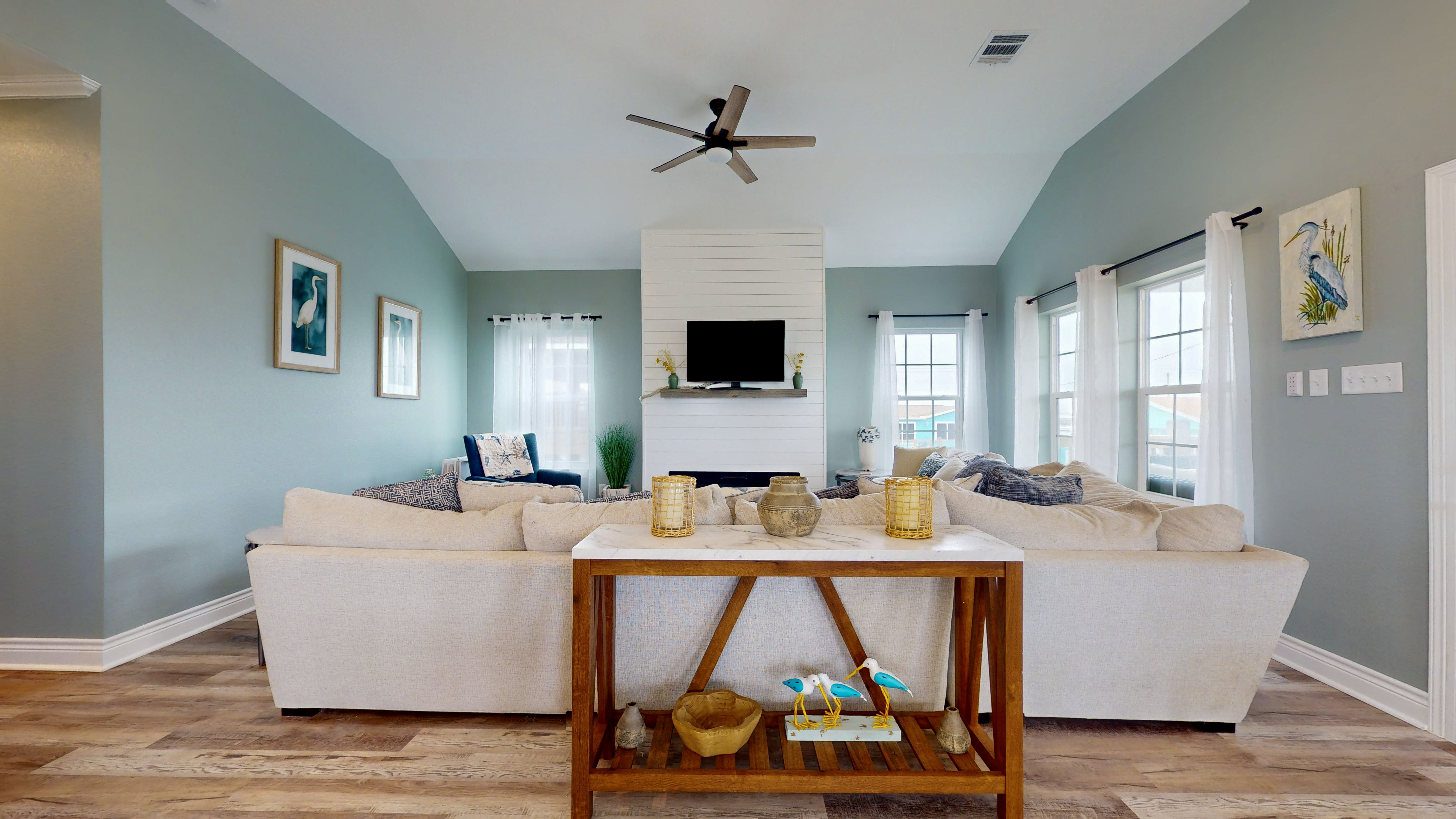 Le Bon Temps at the Beach | Photo 19