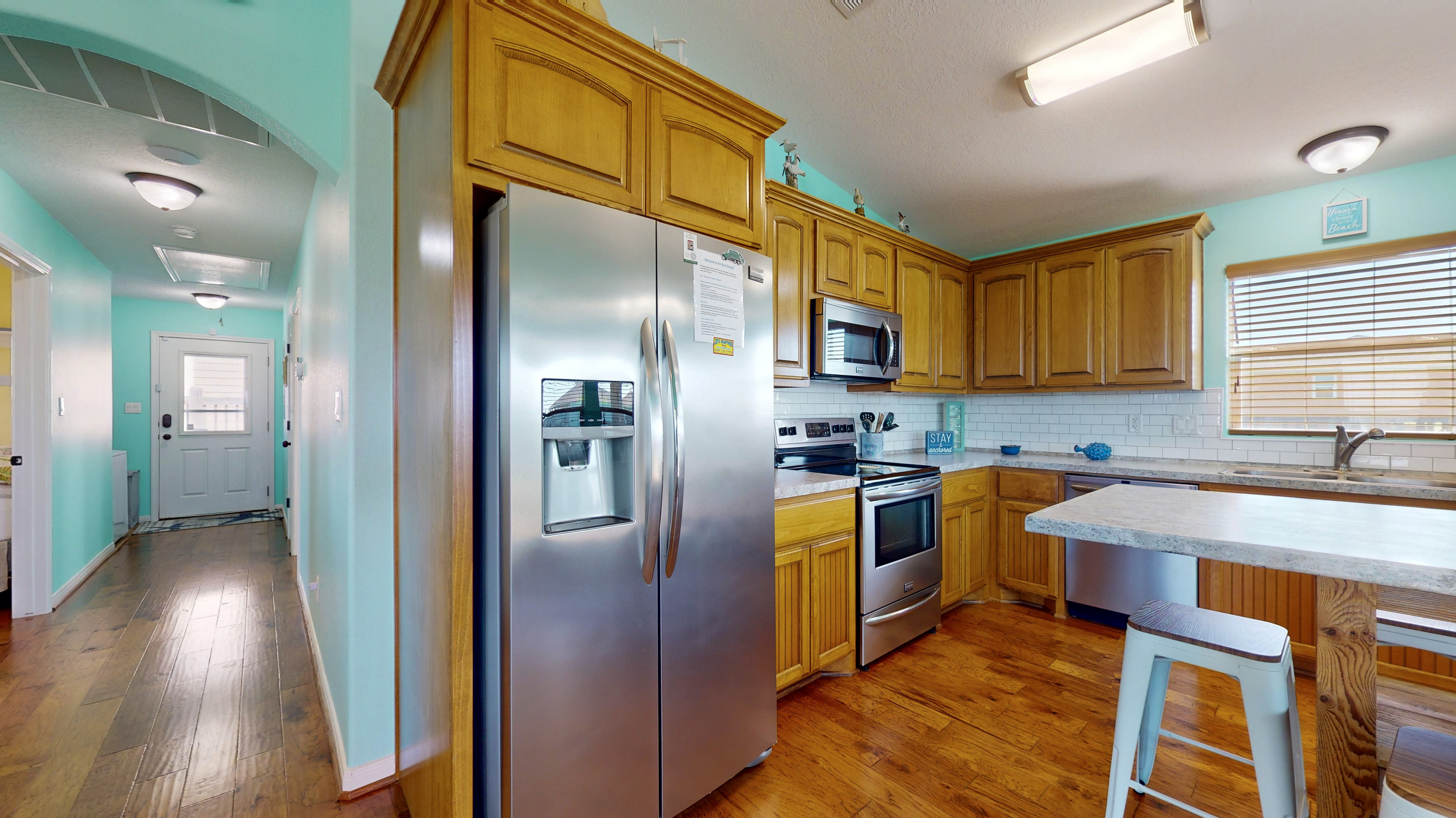 Blue Seagull | Photo 16