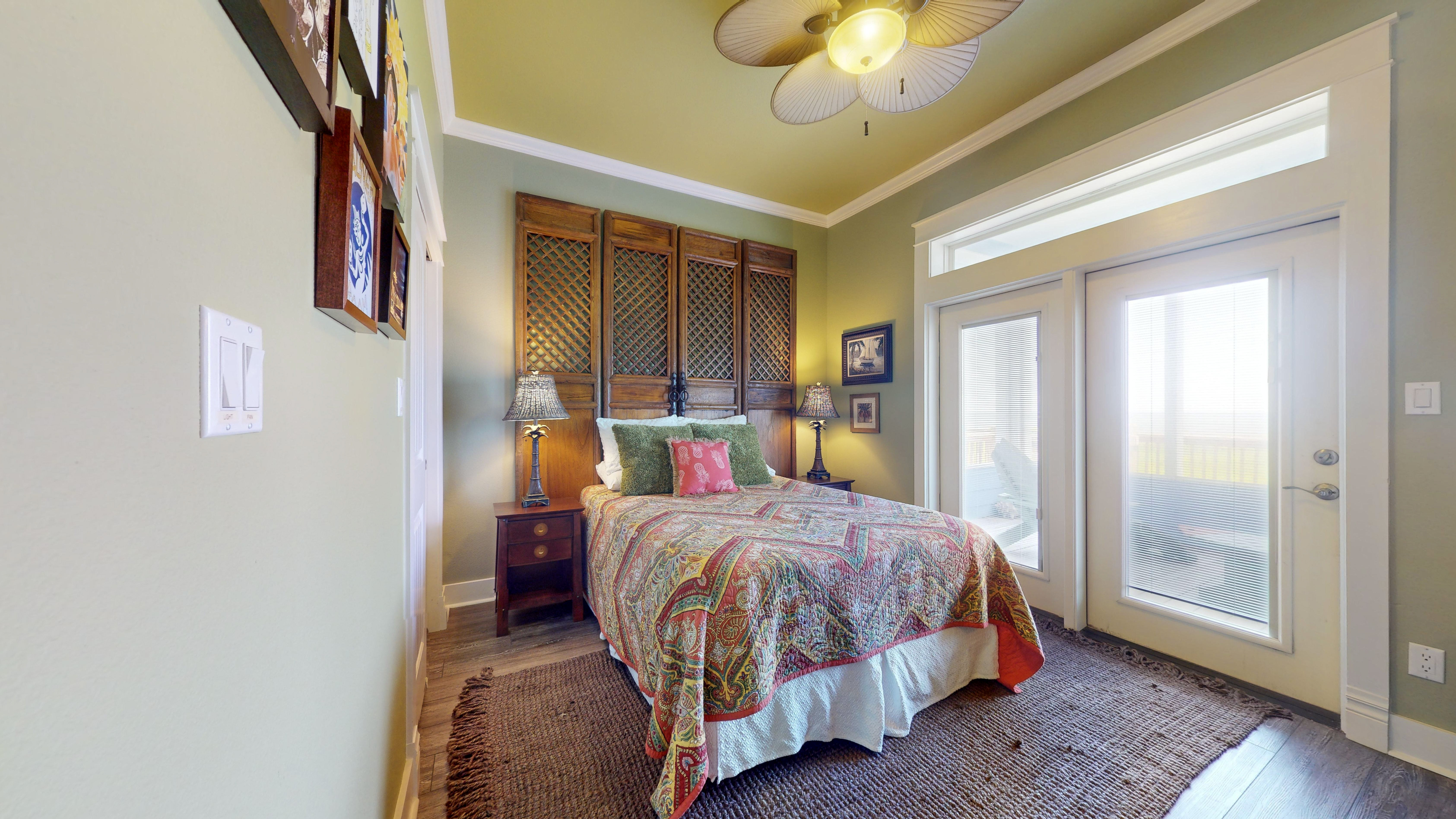 Sandy Par | Photo 17