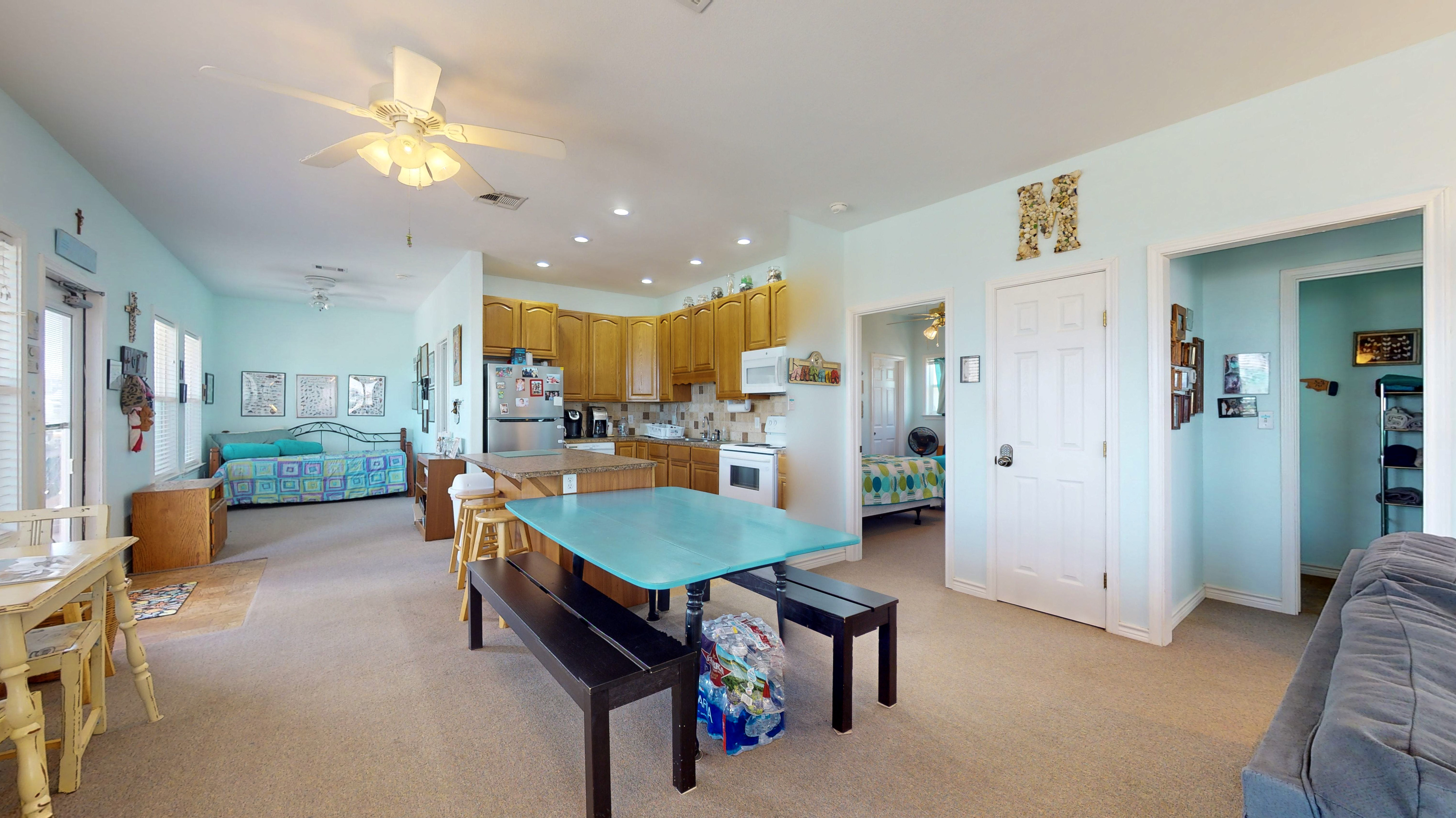 Group Therapy | Photo 13