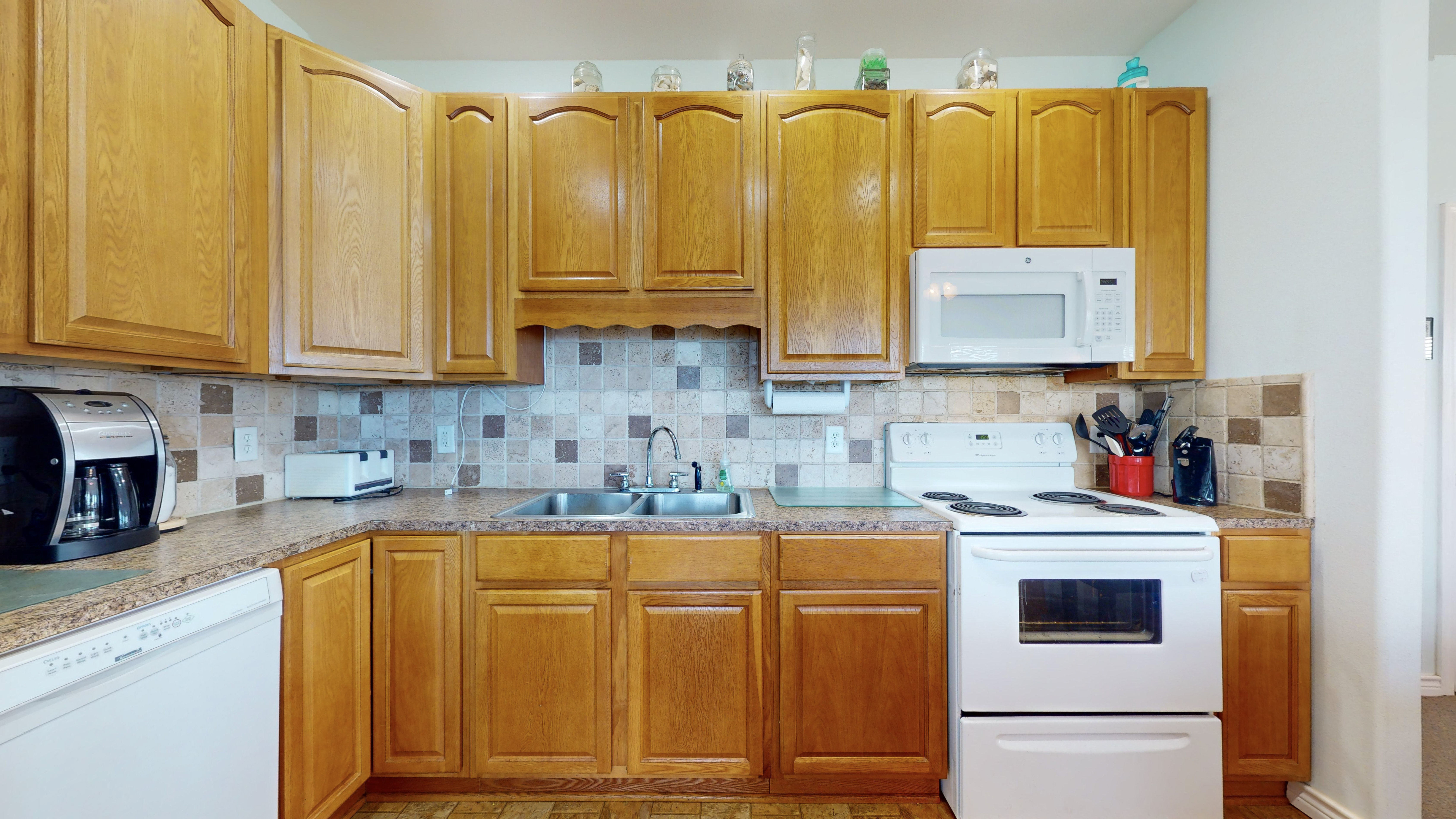 Group Therapy | Photo 11