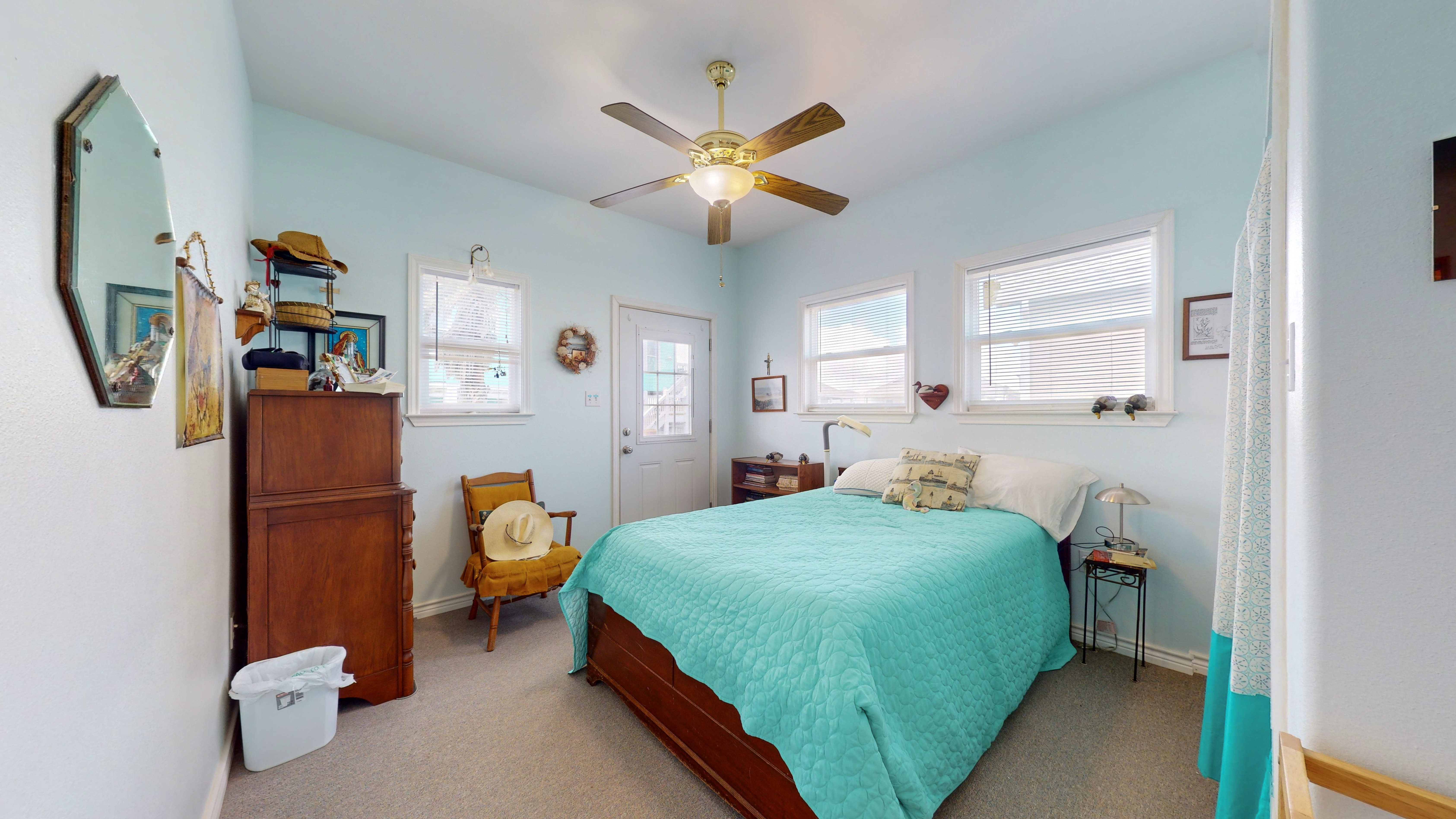 Group Therapy | Photo 20