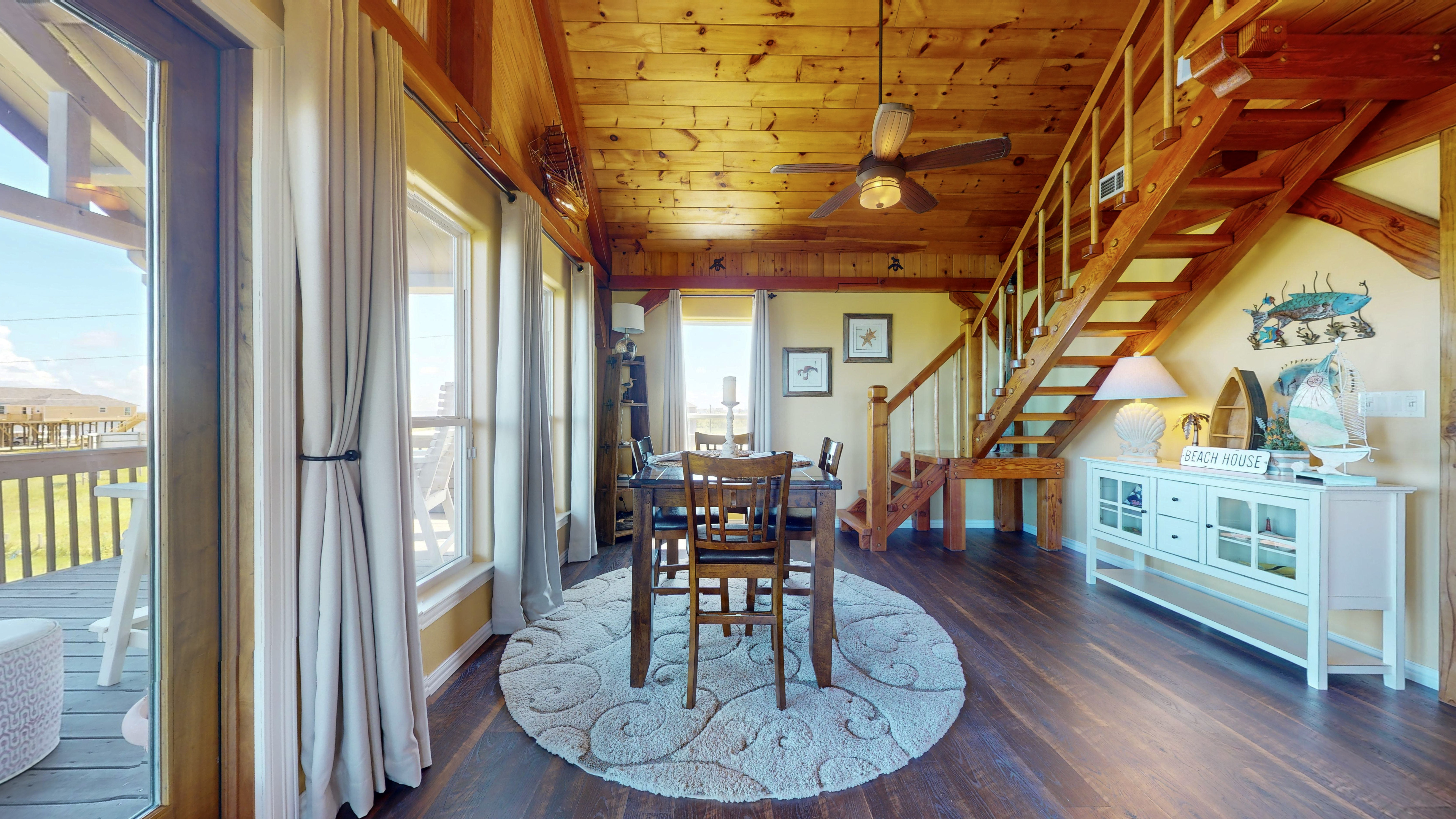 Bay Side Birdhouse | Photo 11