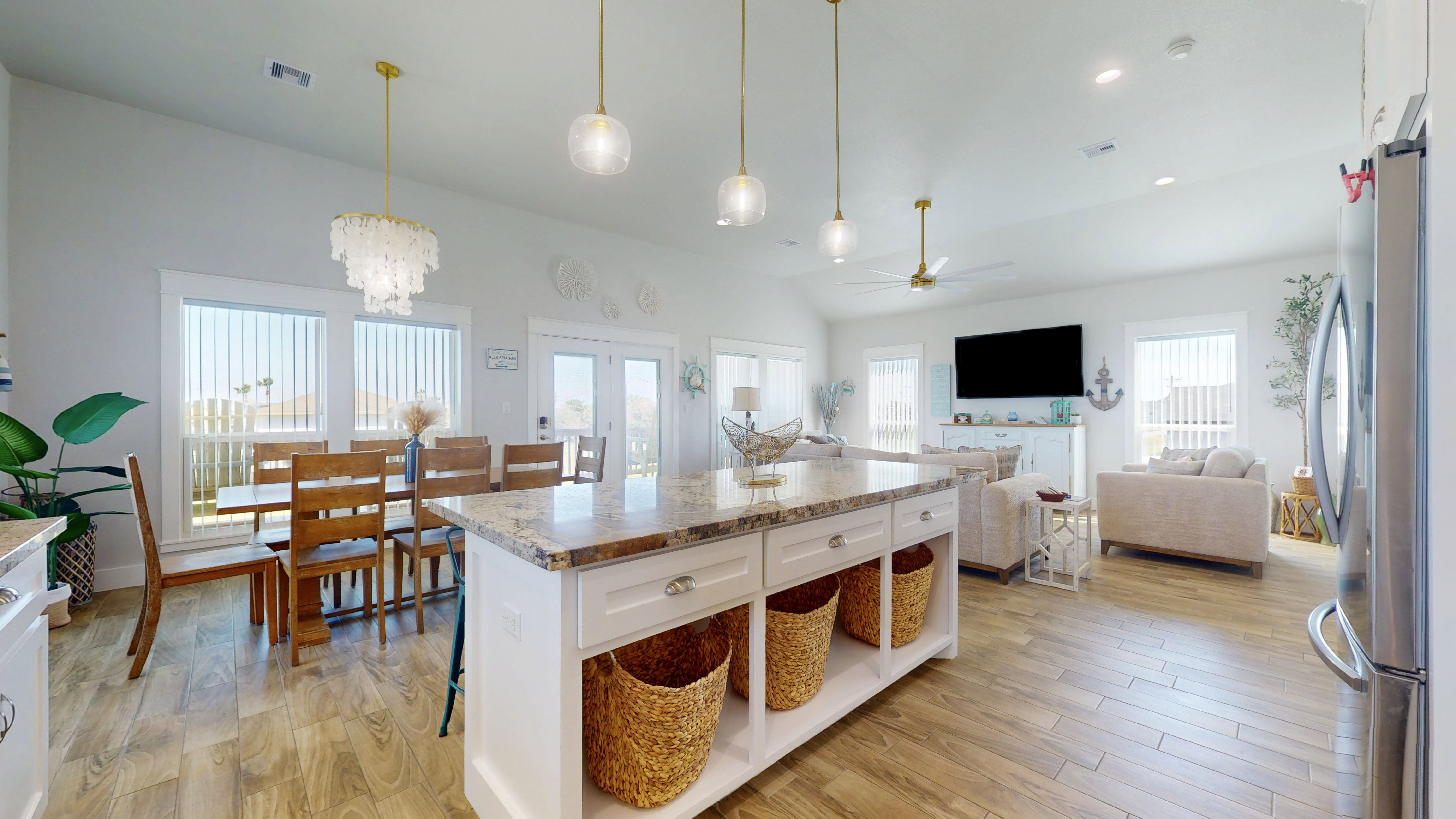 Sea Breeze | Photo 10