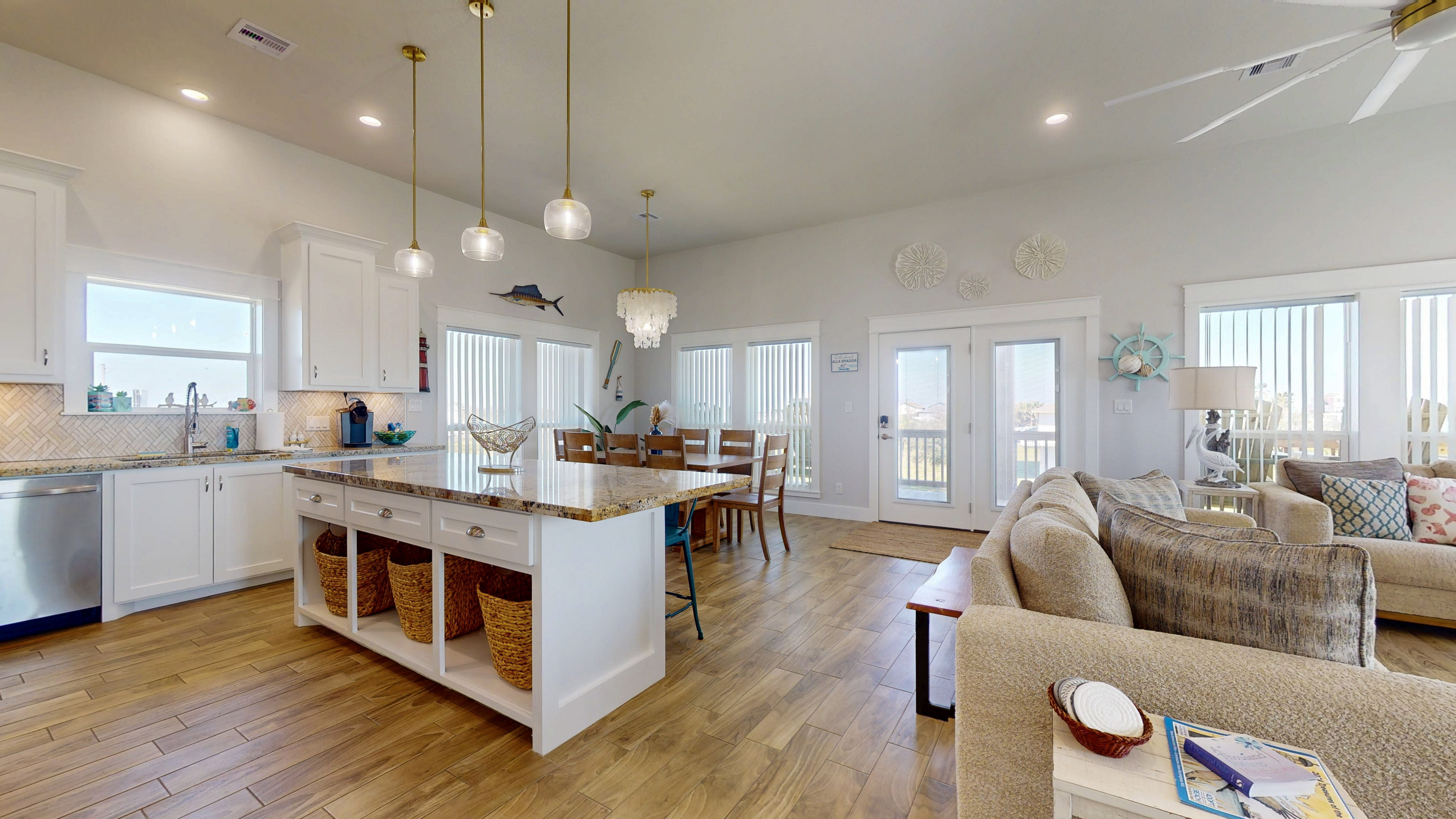 Sea Breeze | Photo 9