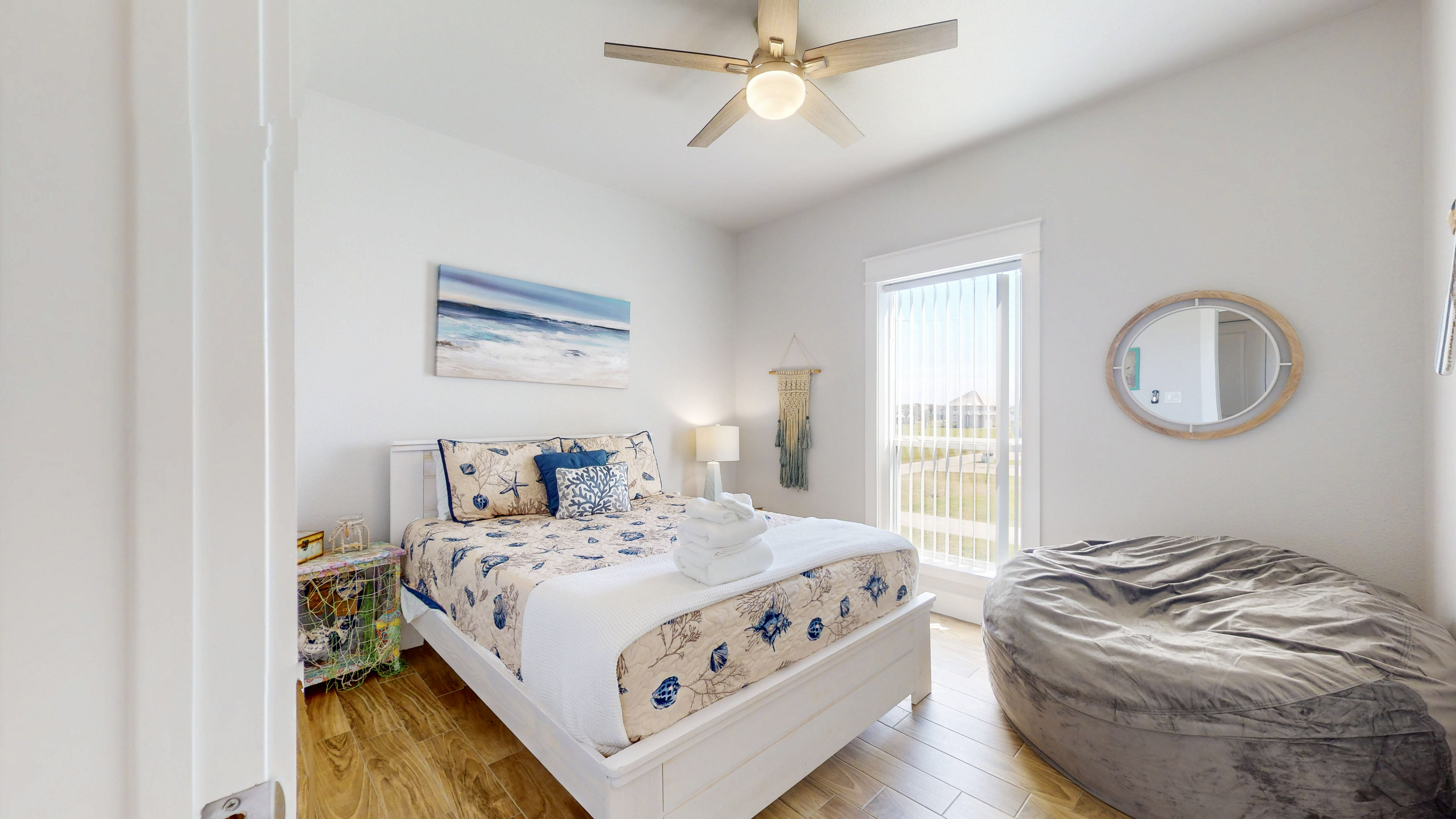 Sea Breeze | Photo 15