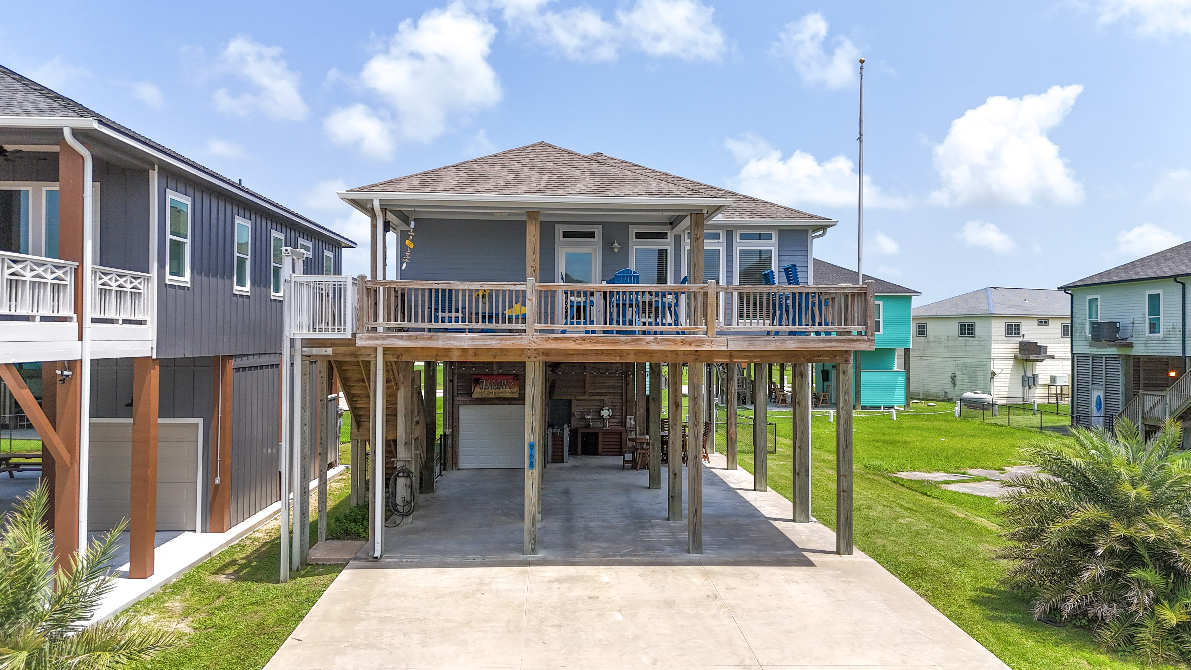 Shore Beats Work | Photo 1