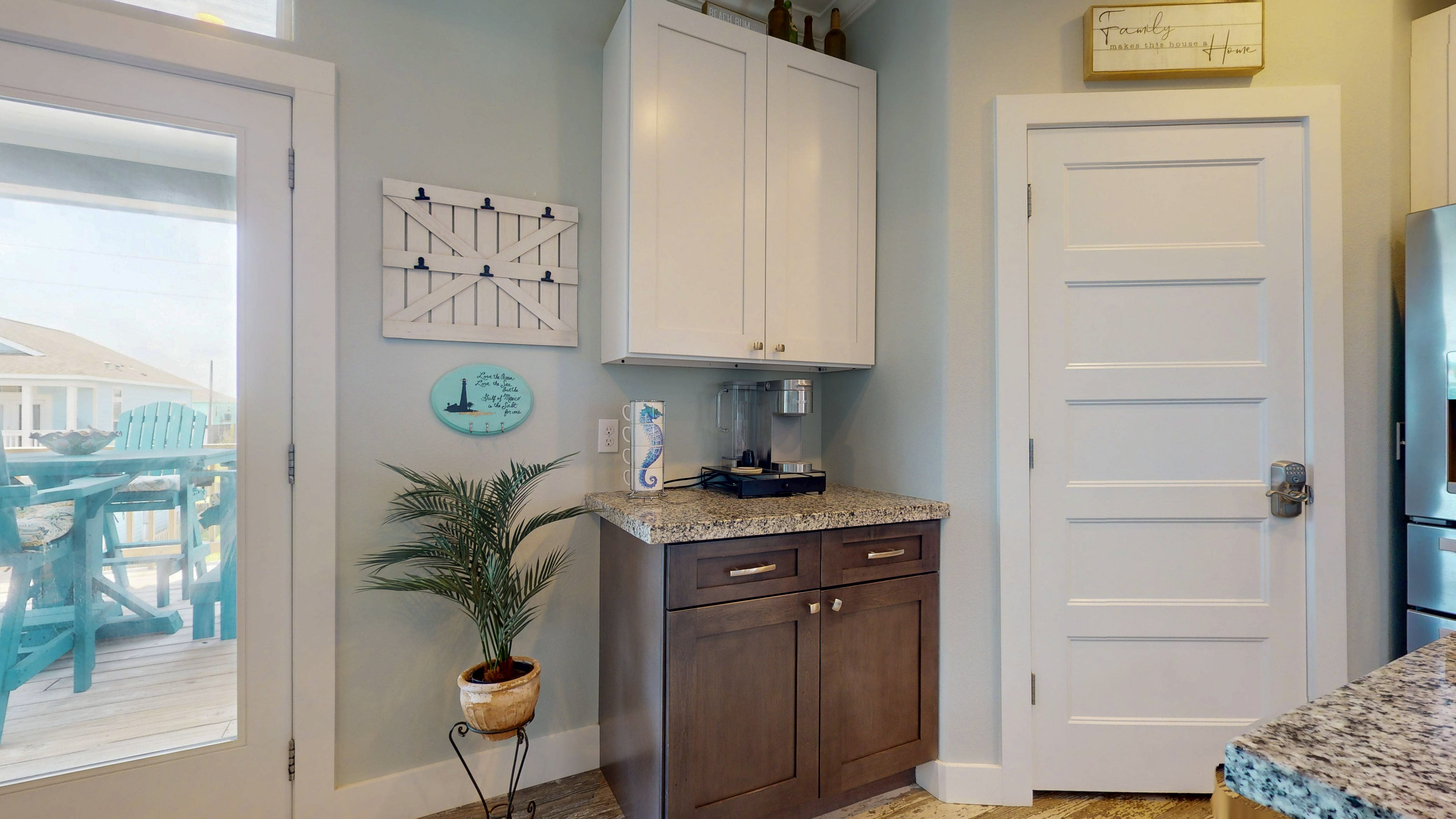 Shore Beats Work | Photo 5