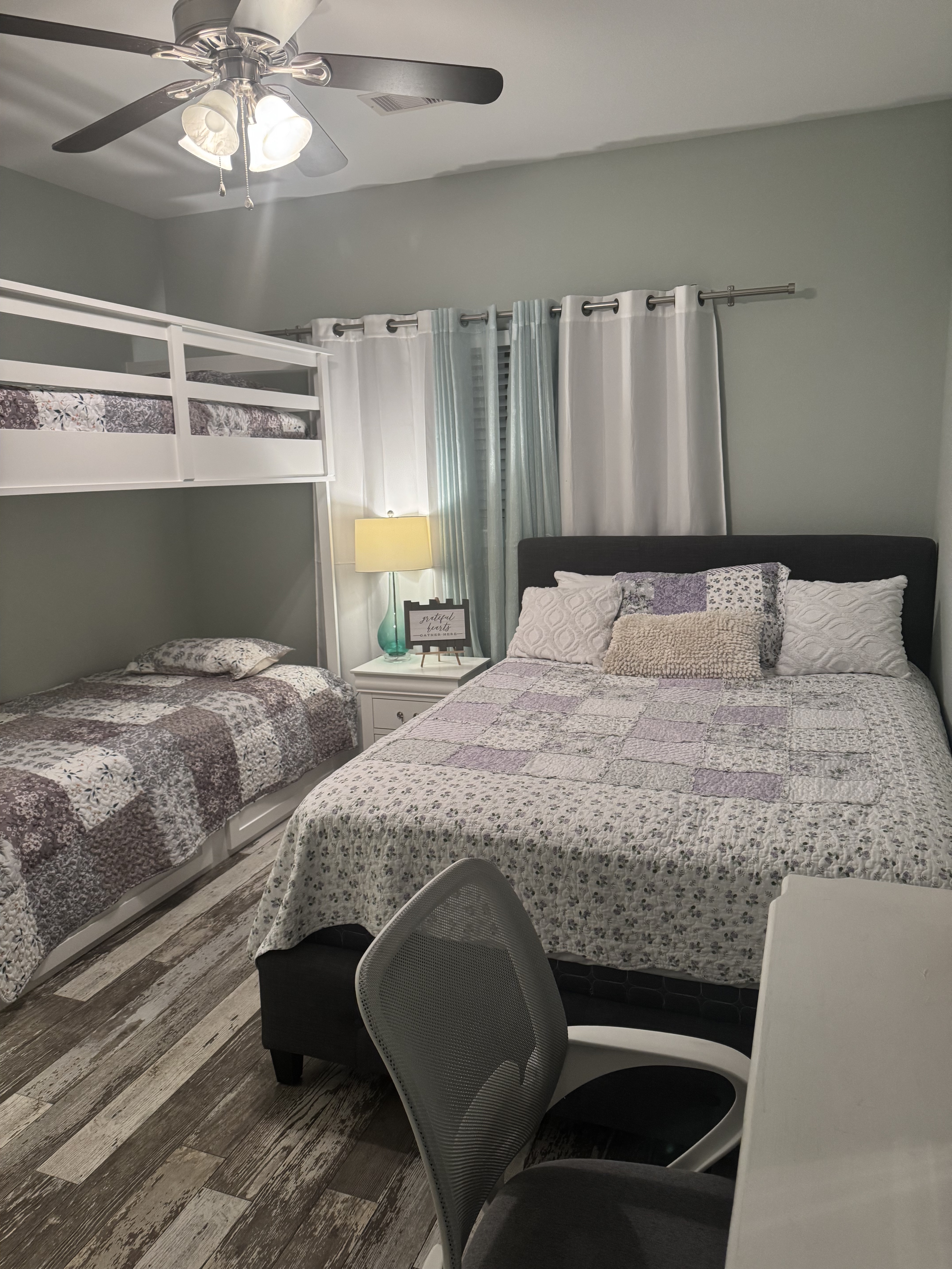 Shore Beats Work | Photo 20