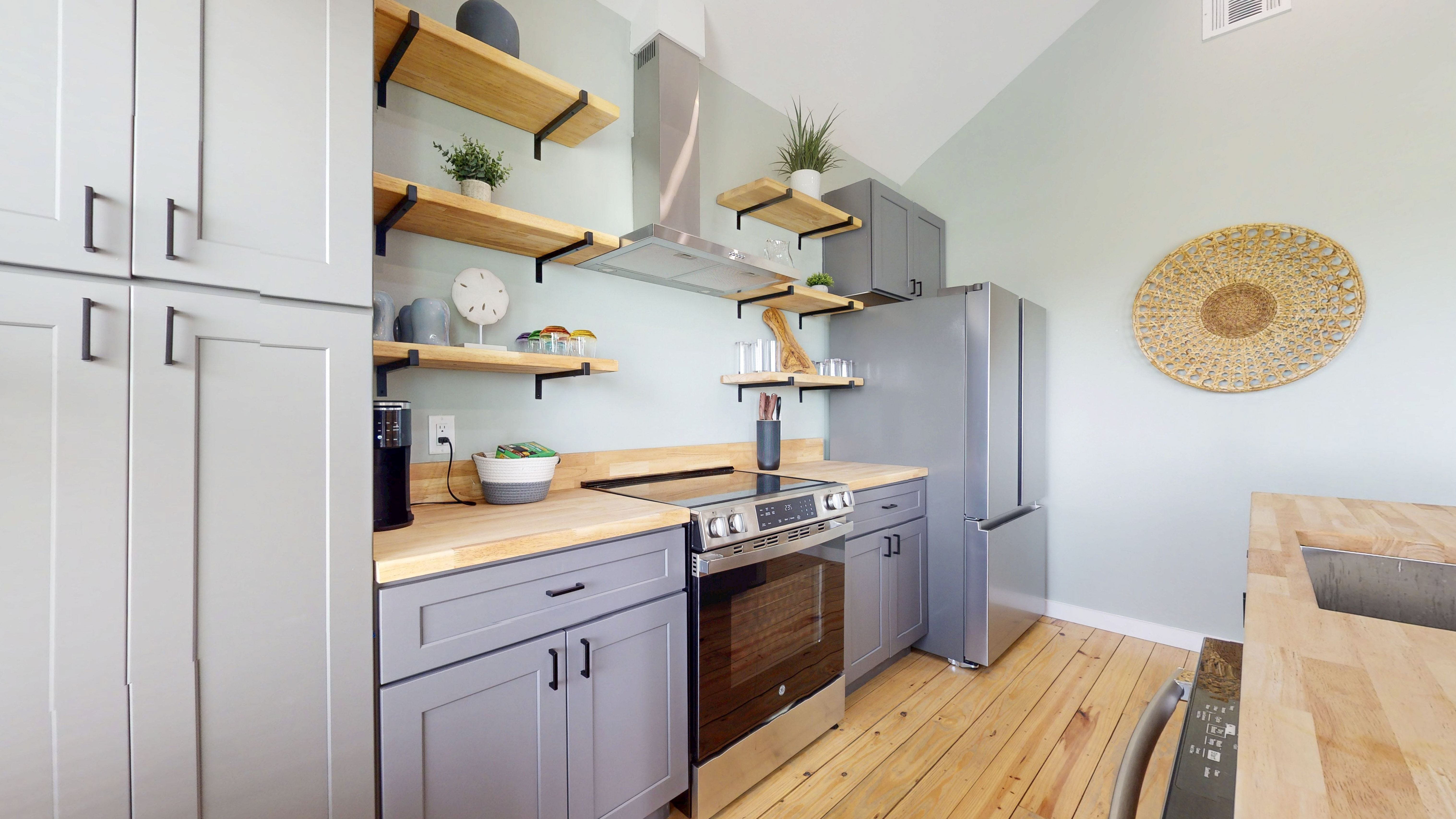 South of the Brazos | Photo 6