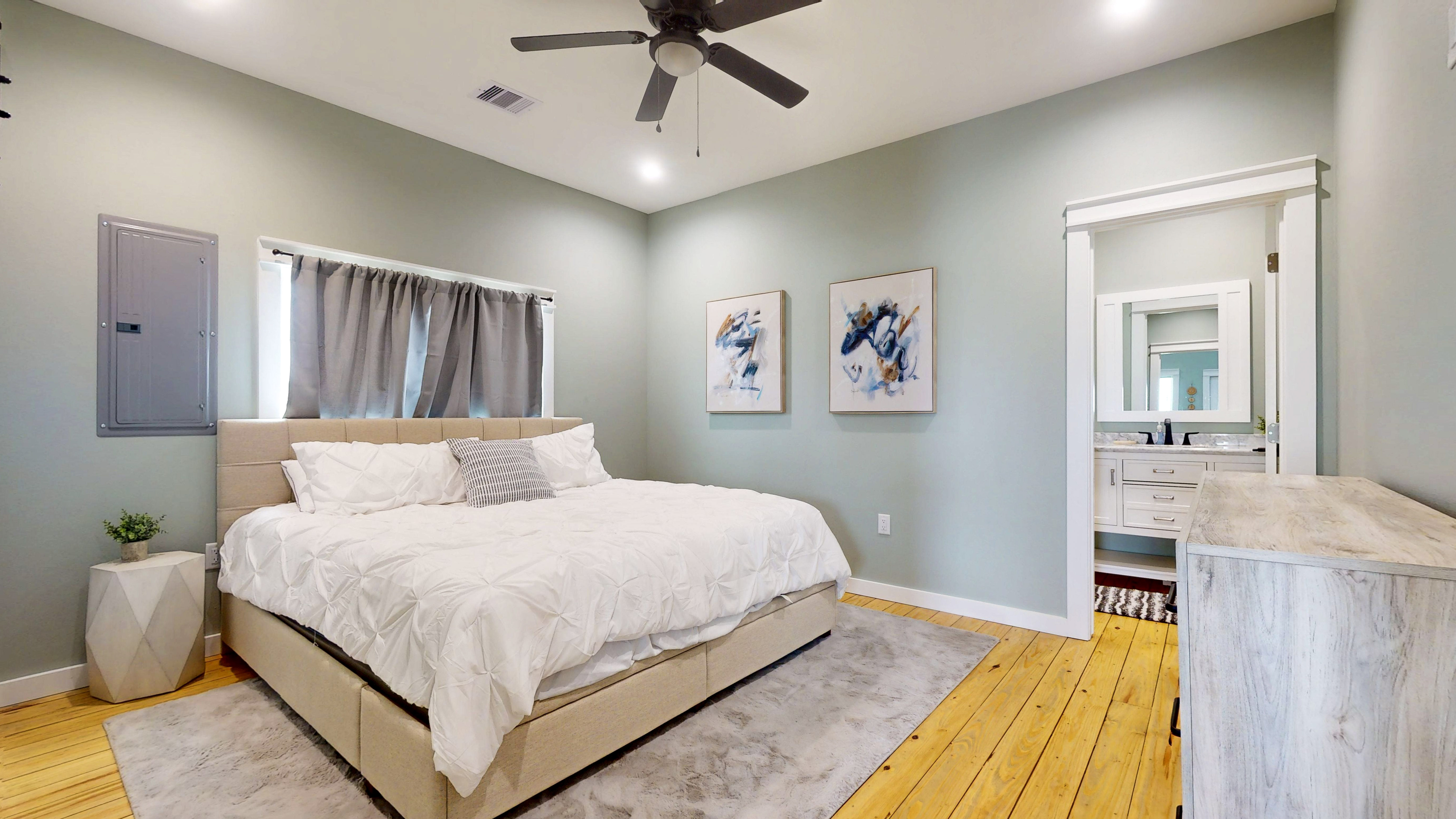 South of the Brazos | Photo 16