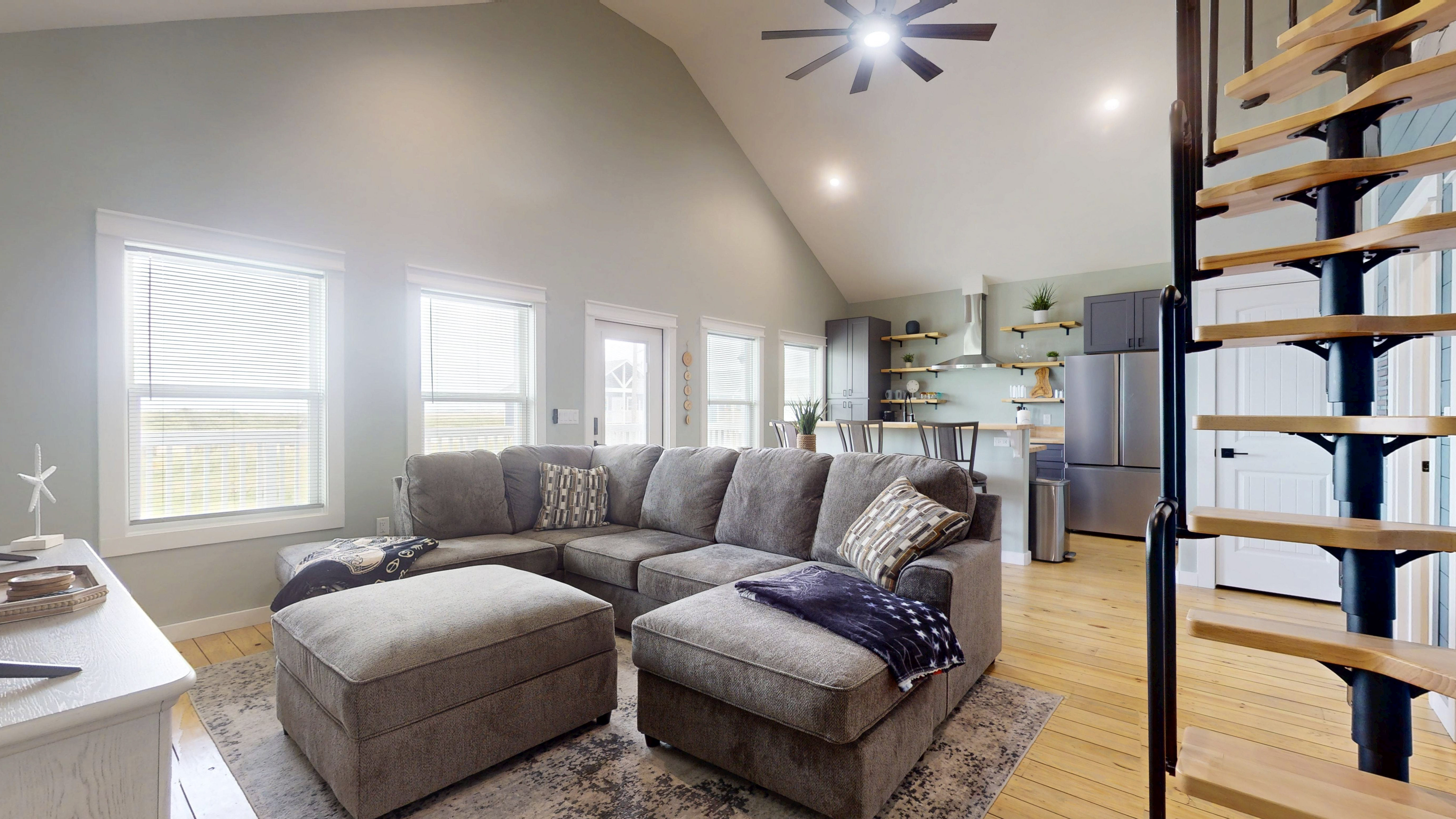 South of the Brazos | Photo 11