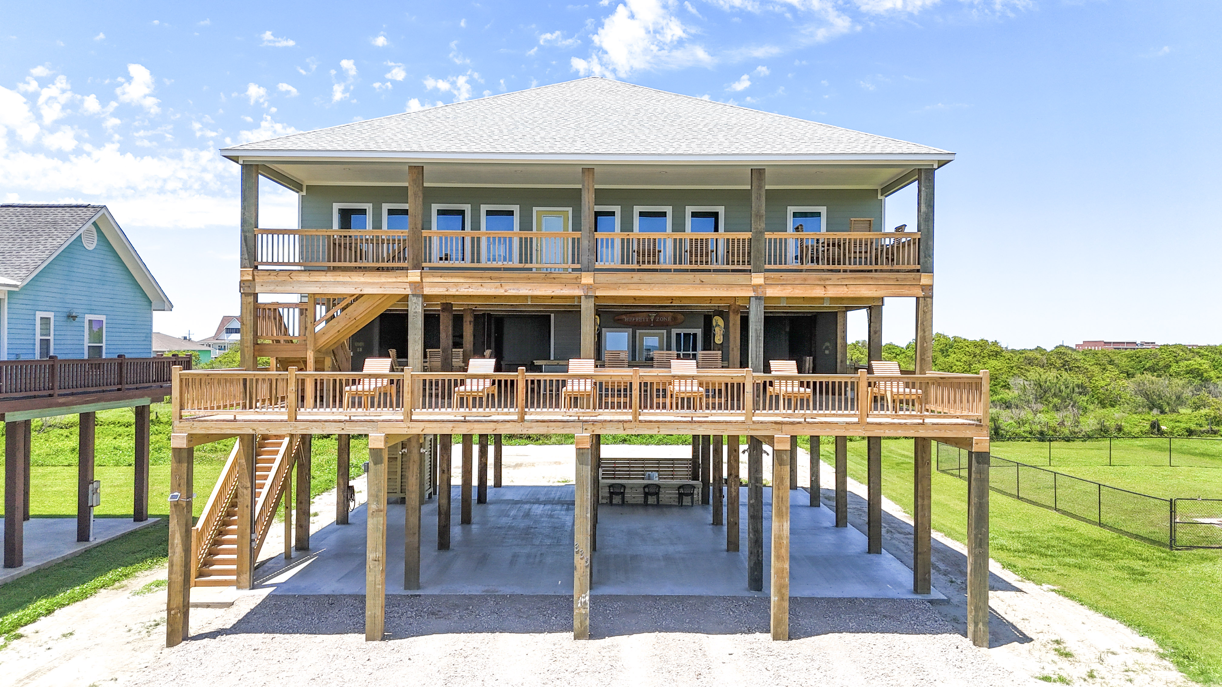 Captain Sparrows Parley | Photo 1