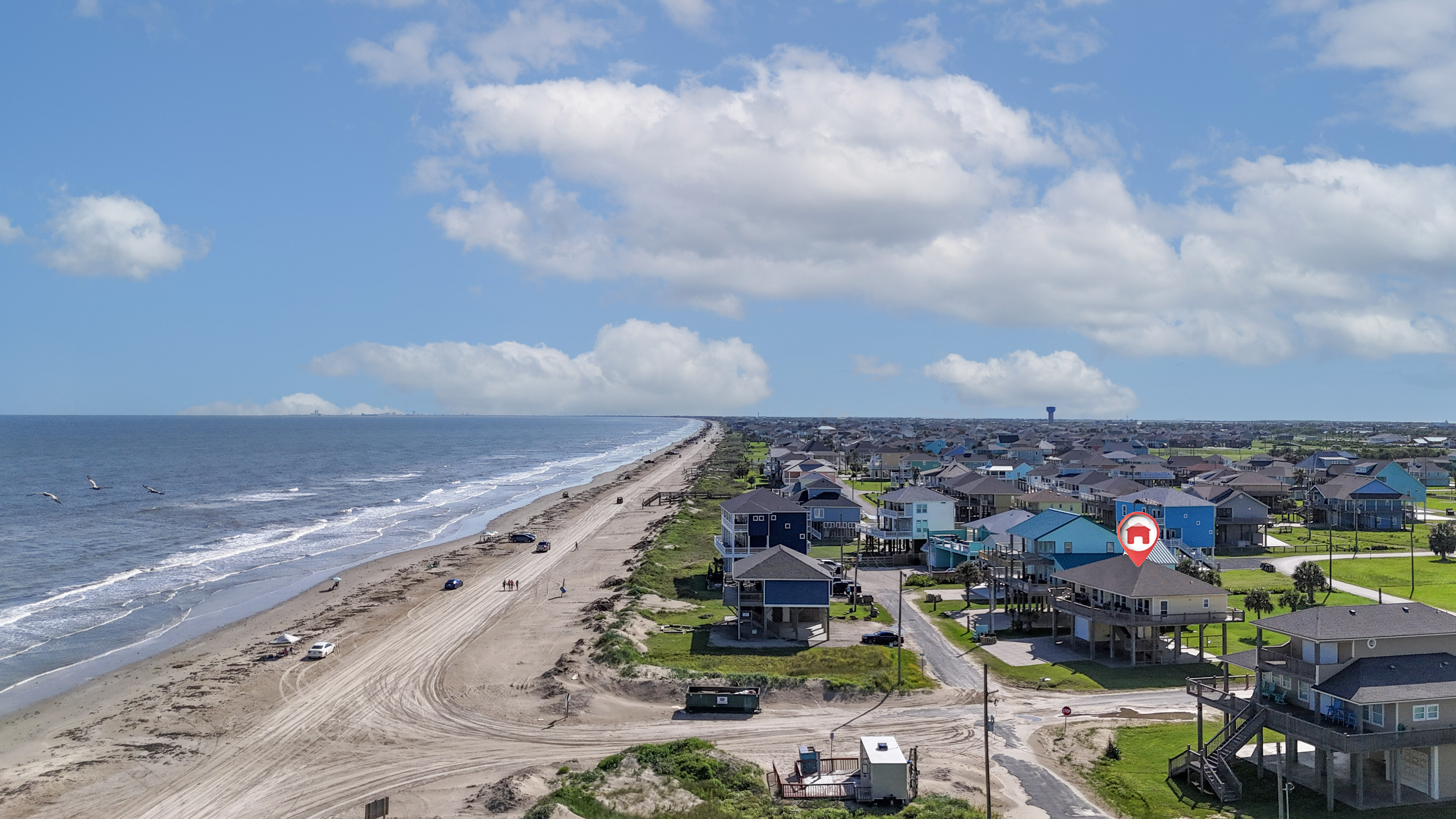 At Tides Edge | Photo 4