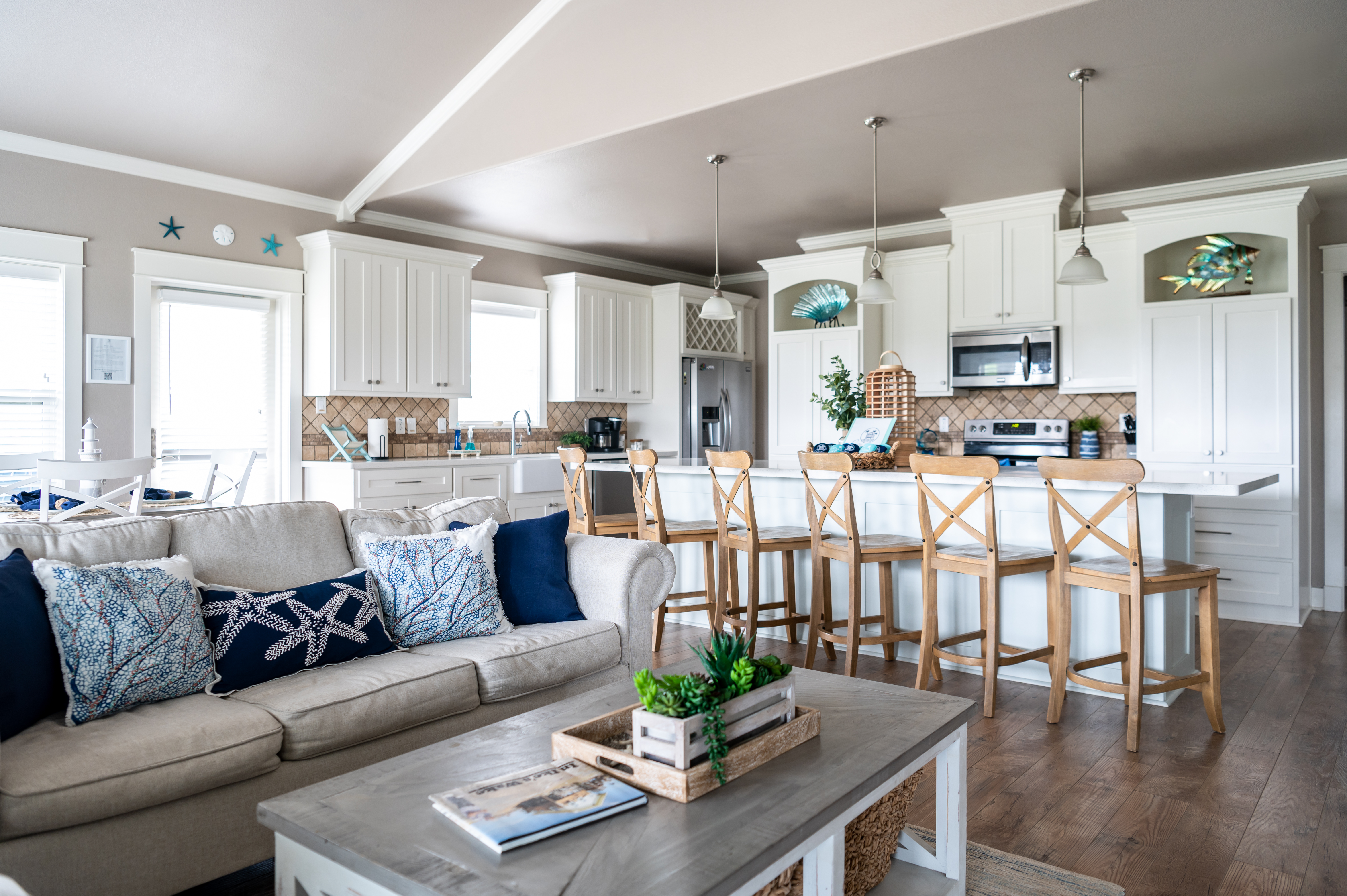 The Skipper | Photo 10