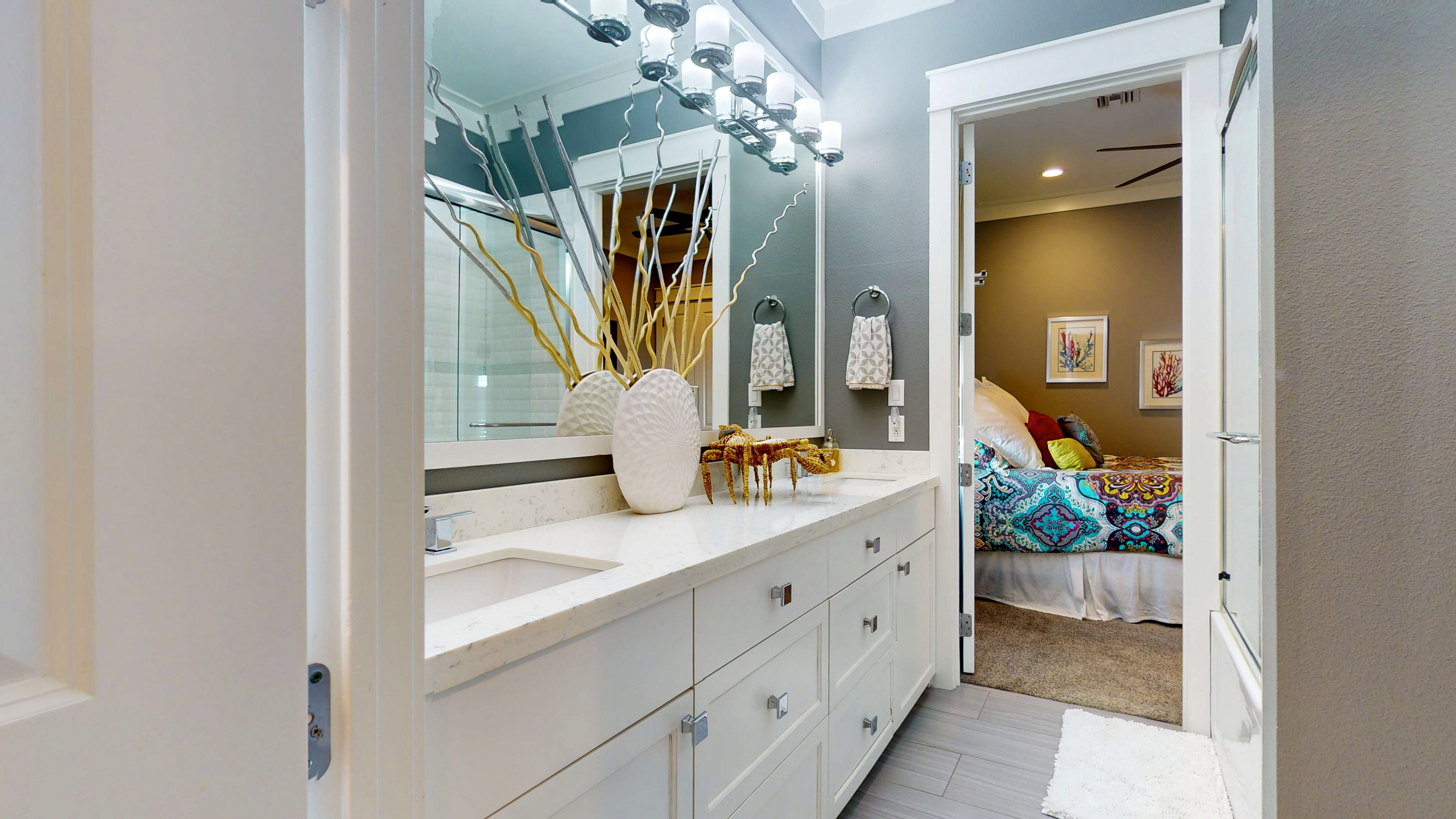 The Rowdy Pelican | Photo 18