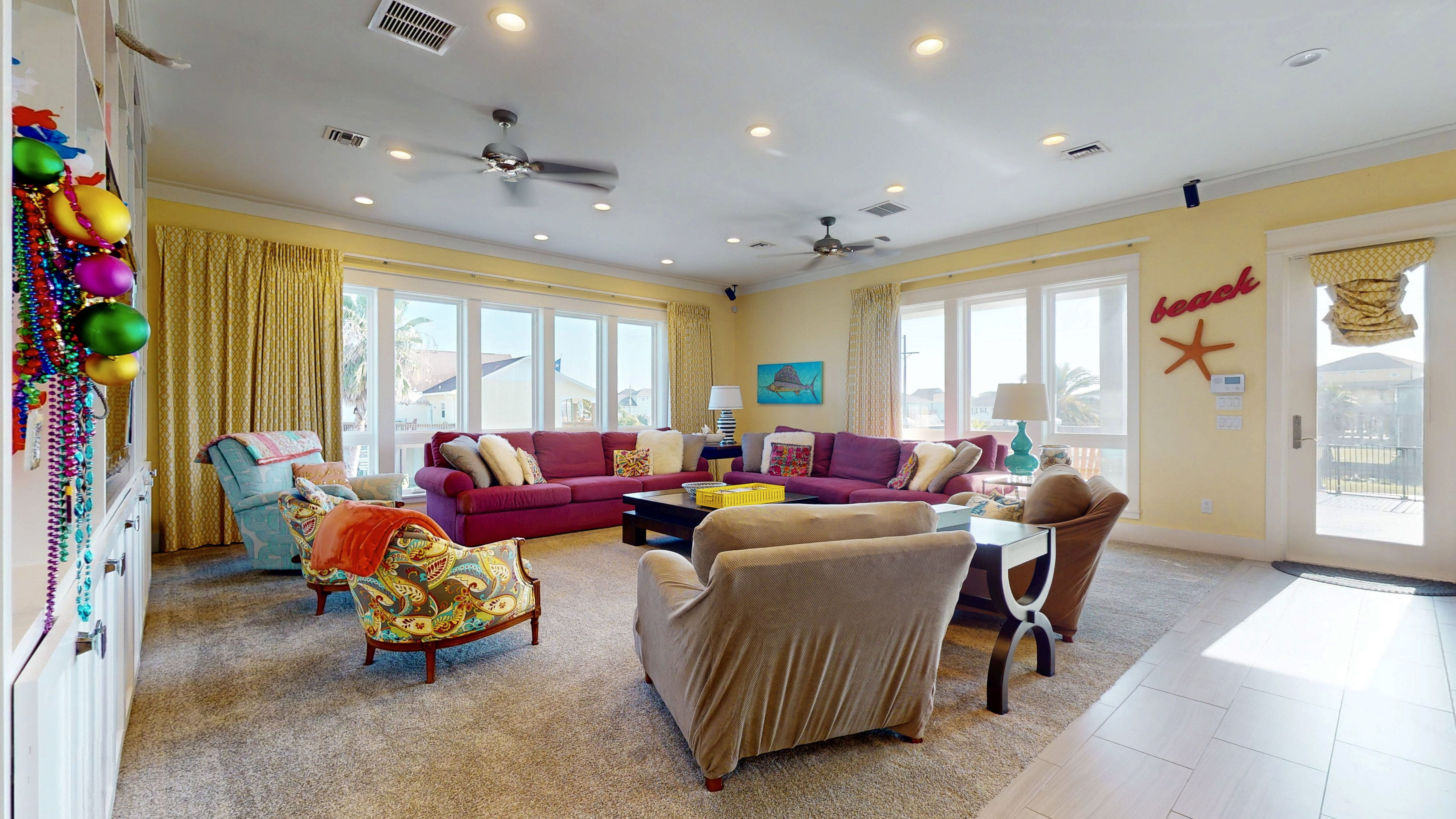 The Rowdy Pelican | Photo 47