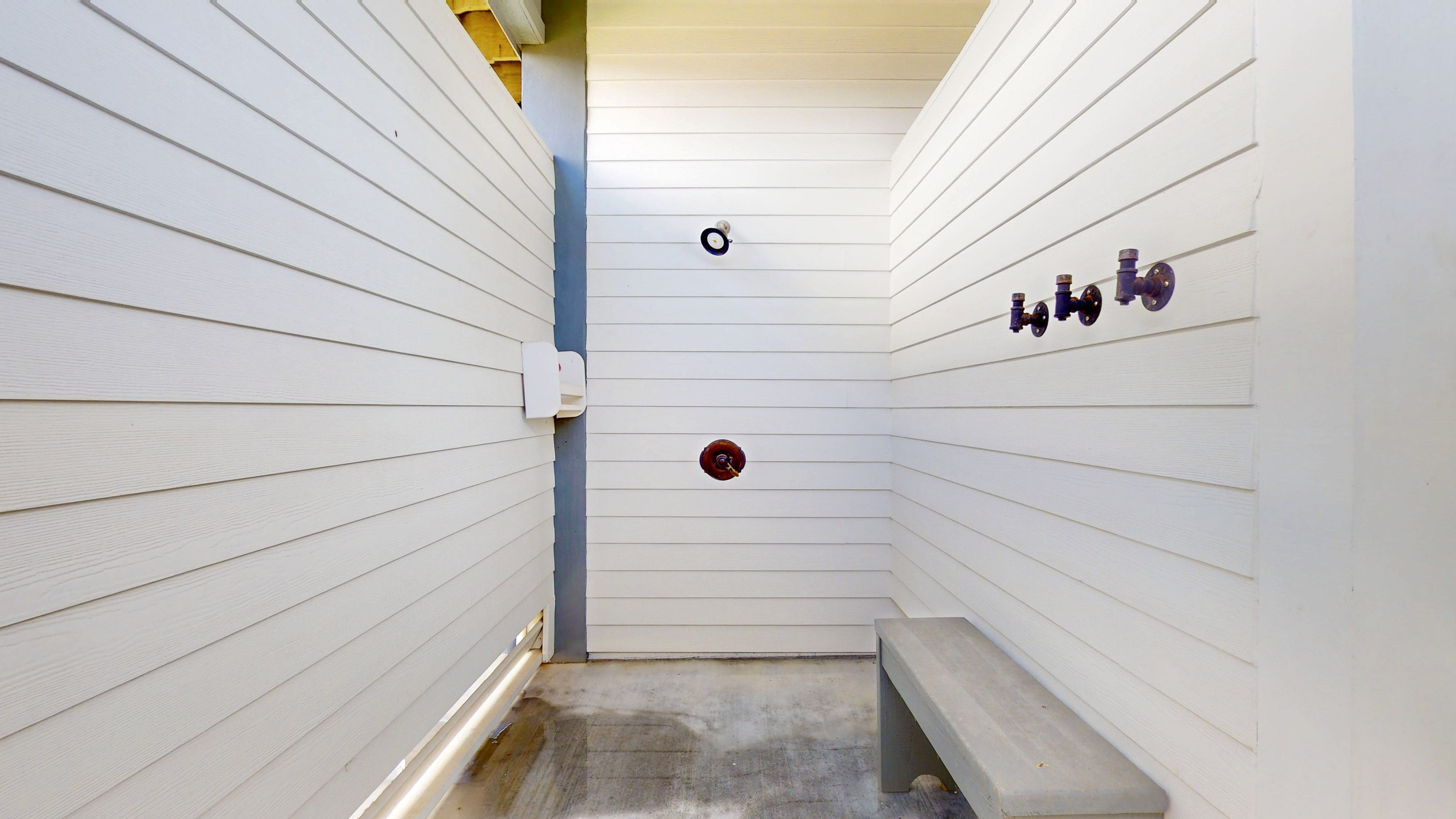 The Rowdy Pelican | Photo 6