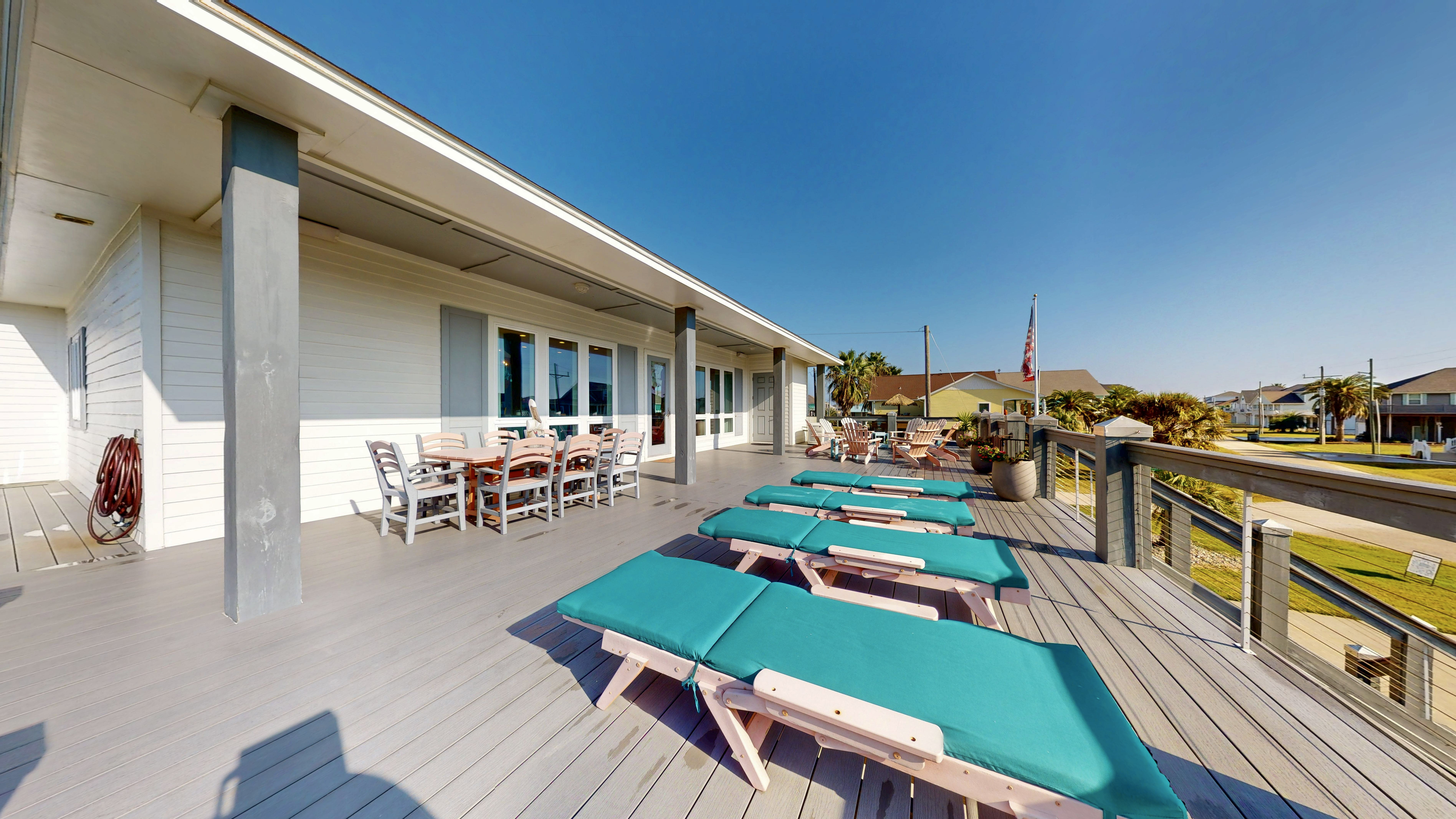 The Rowdy Pelican | Photo 40